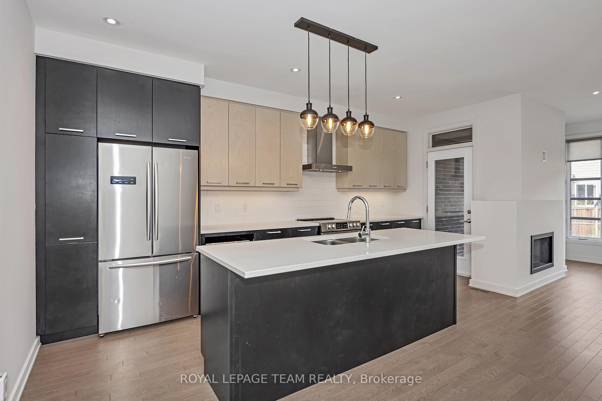 Photo 22 of 522 Borbridge Avenue, Ottawa, Riverside South/Gloucester Glen — HOMEH