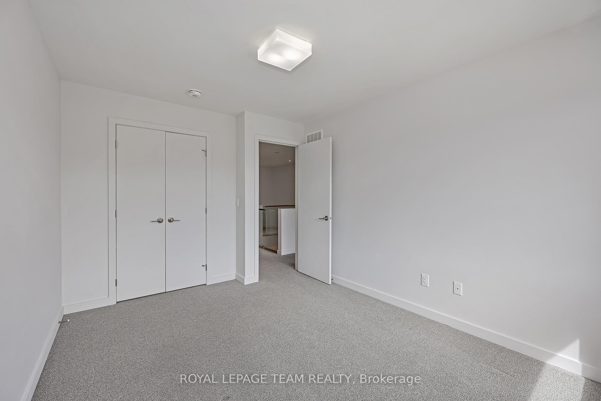 Photo 24 of 522 Borbridge Avenue, Ottawa, Riverside South/Gloucester Glen — HOMEH