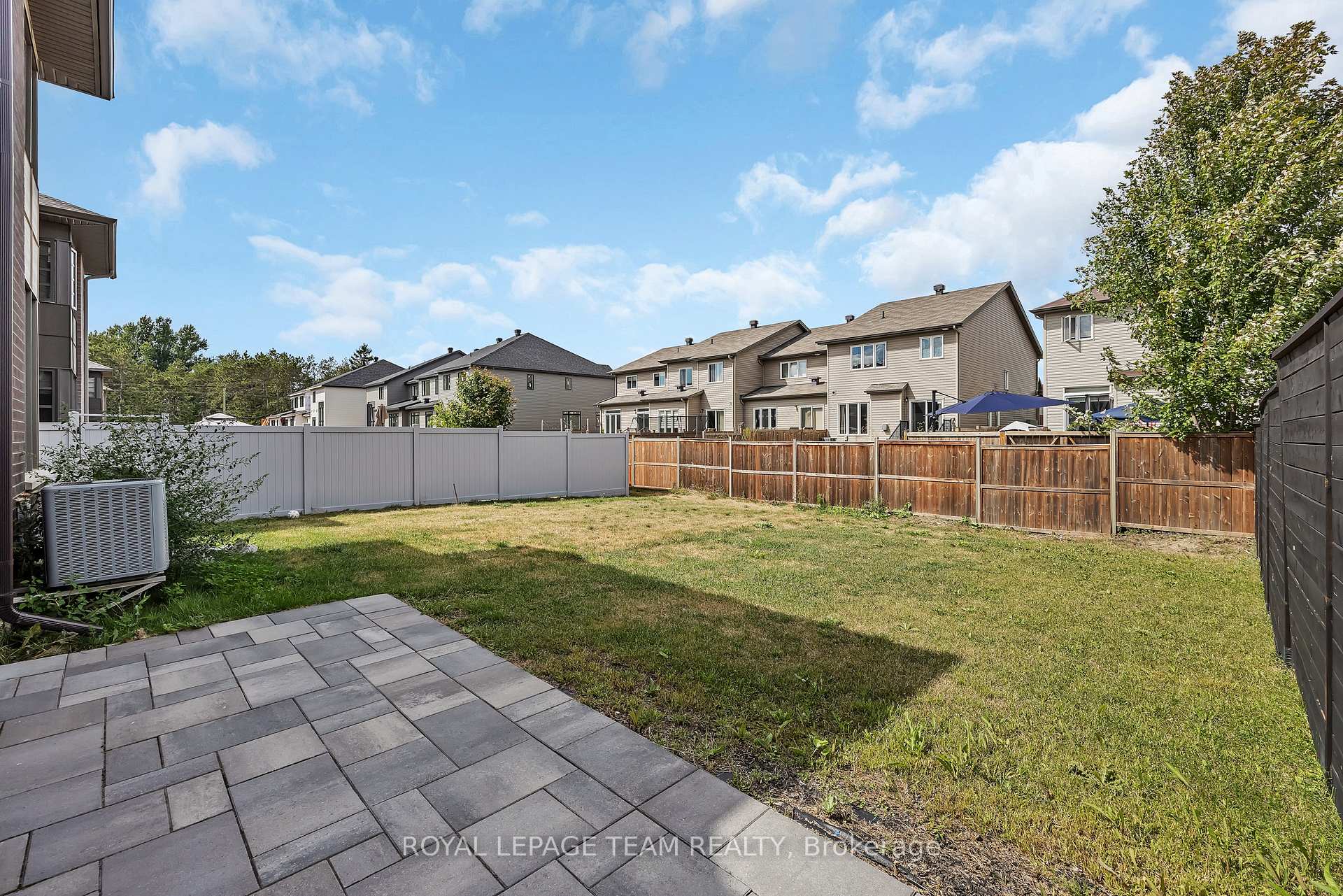 Photo 40 of 522 Borbridge Avenue, Ottawa, Riverside South/Gloucester Glen — HOMEH