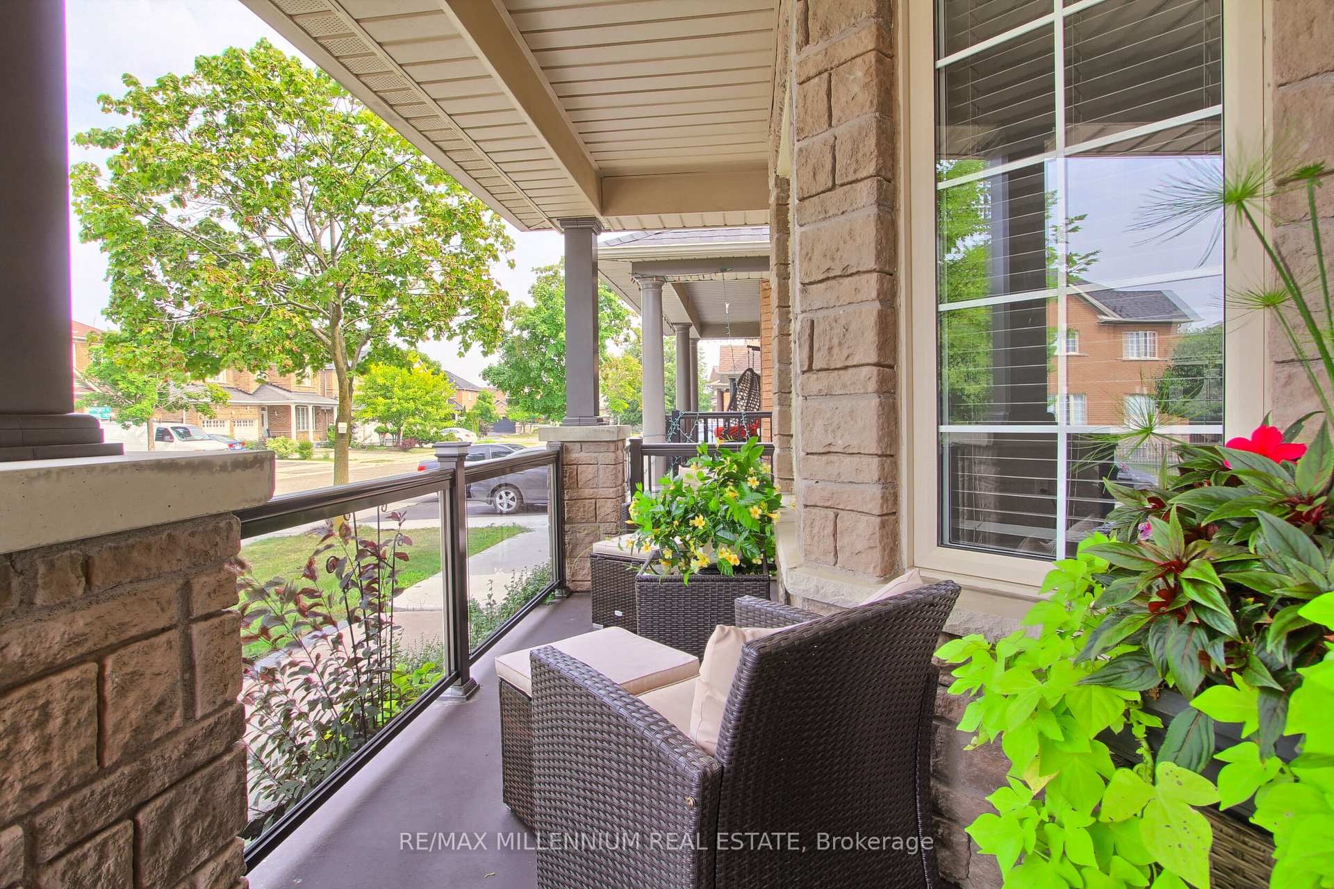 Photo 8 of 60 Mainard Crescent, Brampton, Sandringham-Wellington — HOMEH
