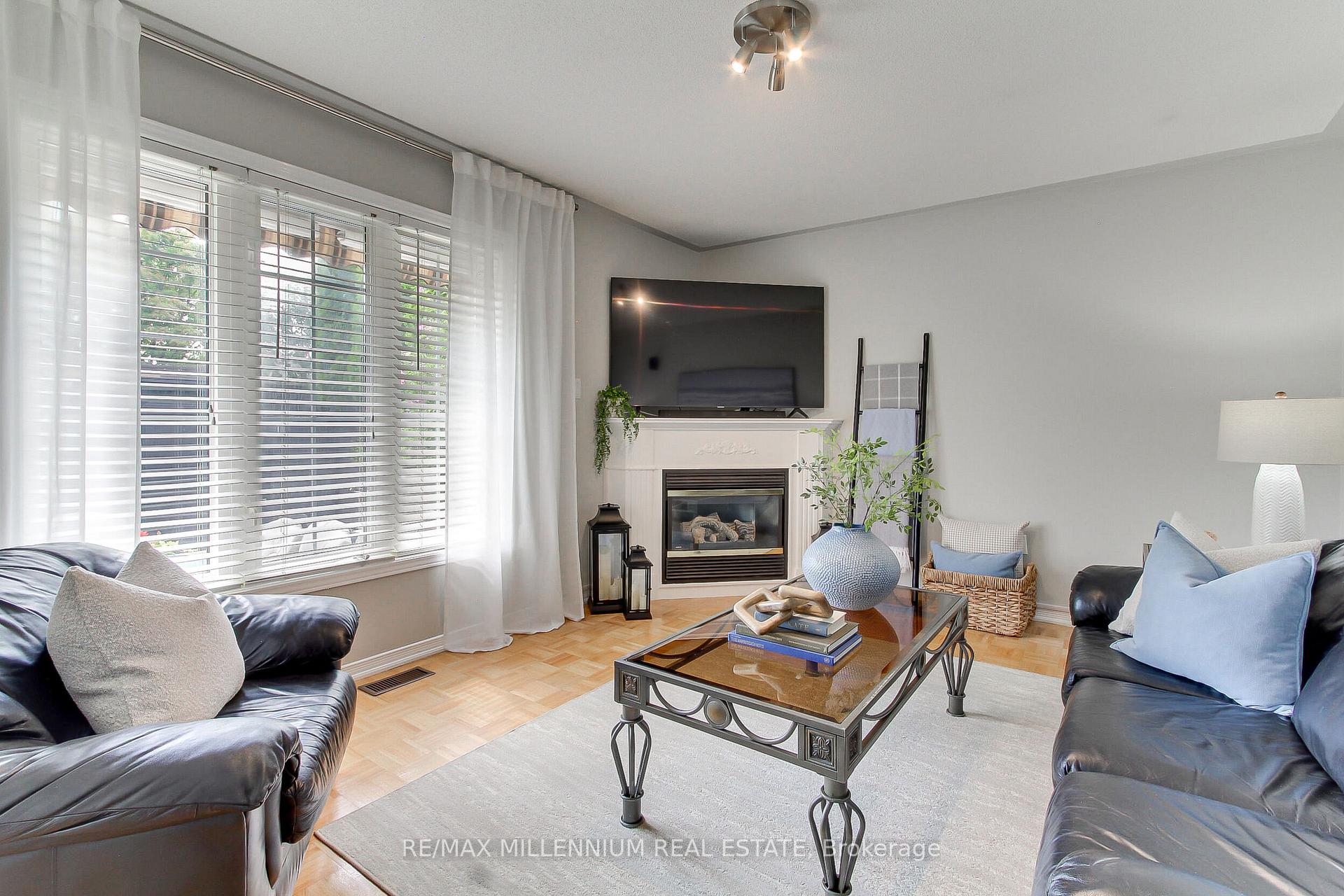 Photo 14 of 60 Mainard Crescent, Brampton, Sandringham-Wellington — HOMEH