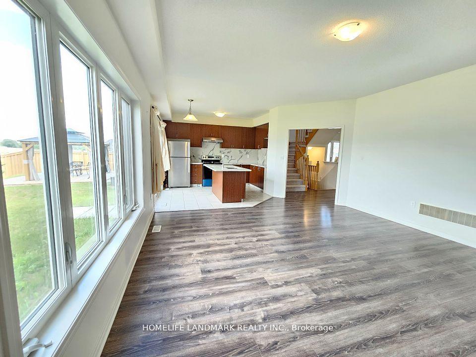 Photo 4 of 20 Sandhill Crane Drive, Wasaga Beach — HOMEH