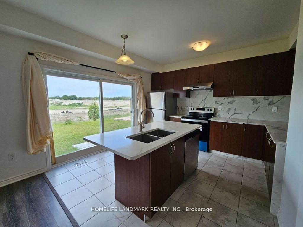 Photo 15 of 20 Sandhill Crane Drive, Wasaga Beach — HOMEH