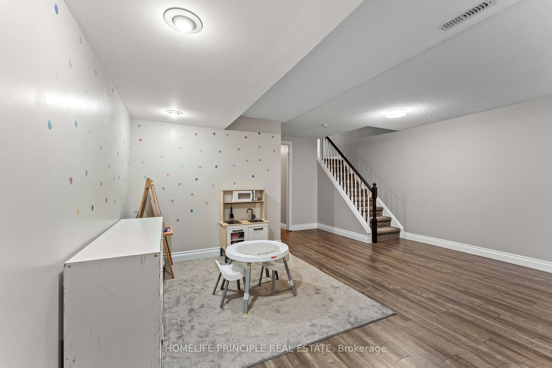 Photo 29 of 124 Grapevine Road, Caledon, Bolton West — HOMEH