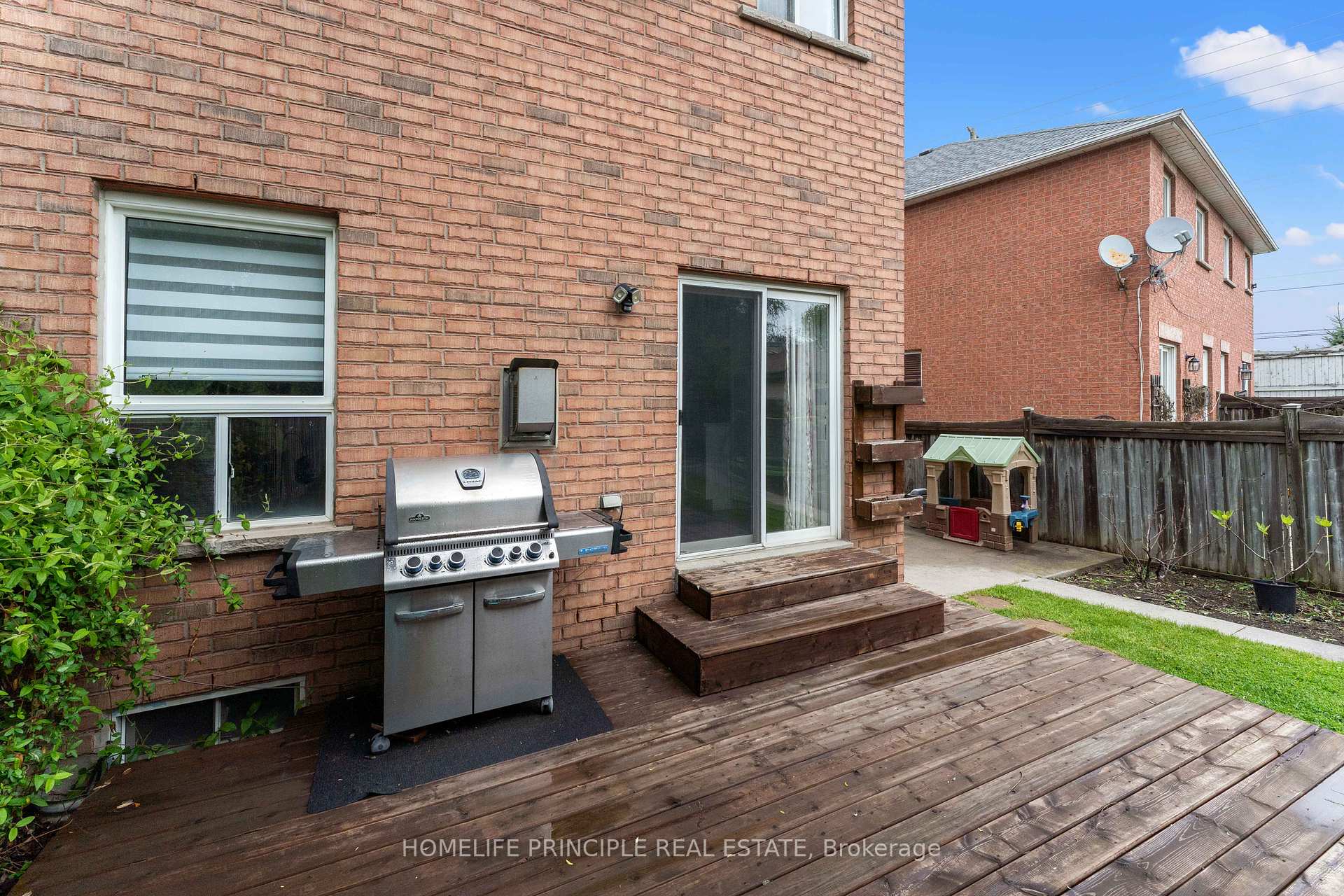 Photo 35 of 124 Grapevine Road, Caledon, Bolton West — HOMEH