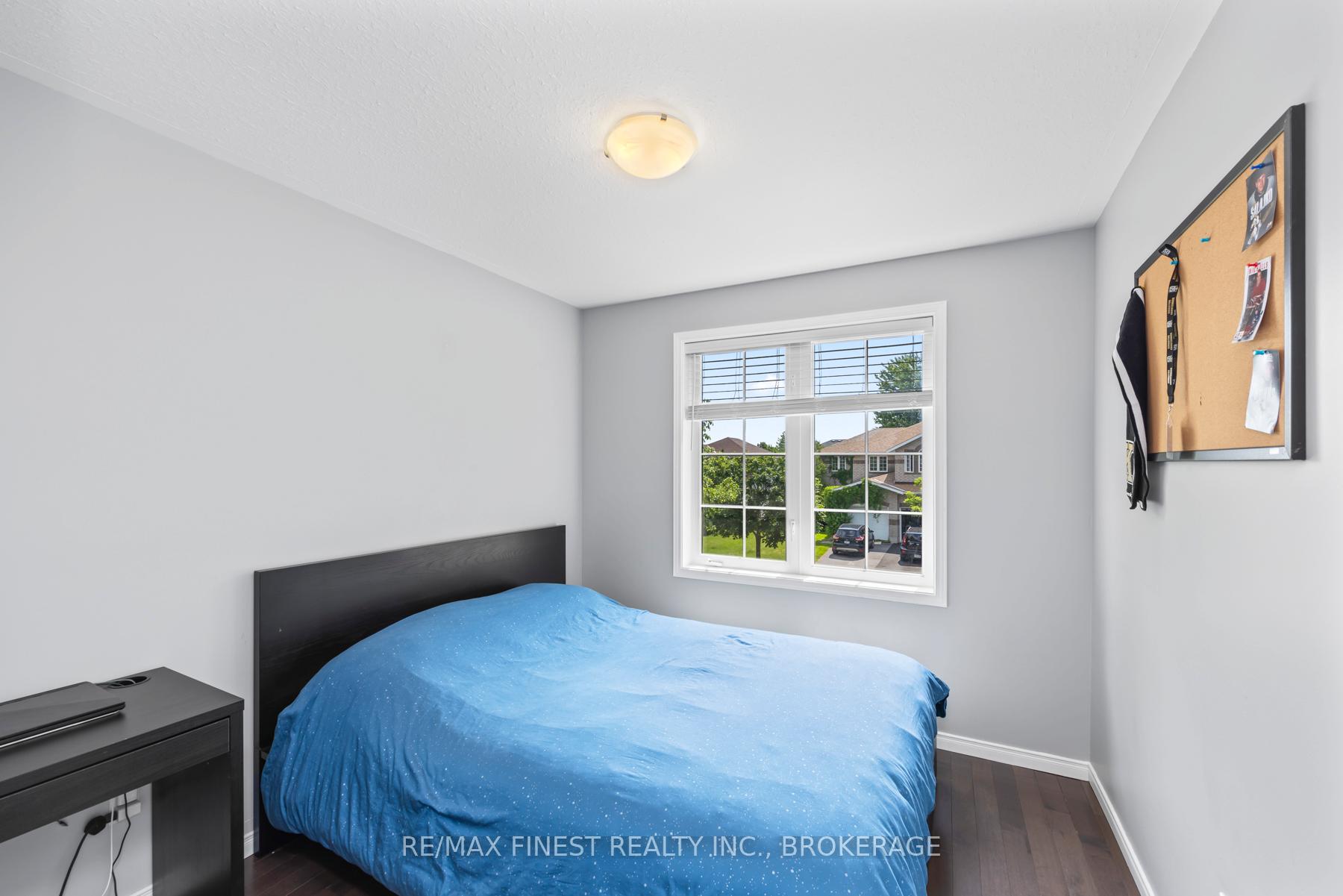 Photo 23 of 1408 Thornwood Crescent, Kingston, City Northwest — HOMEH