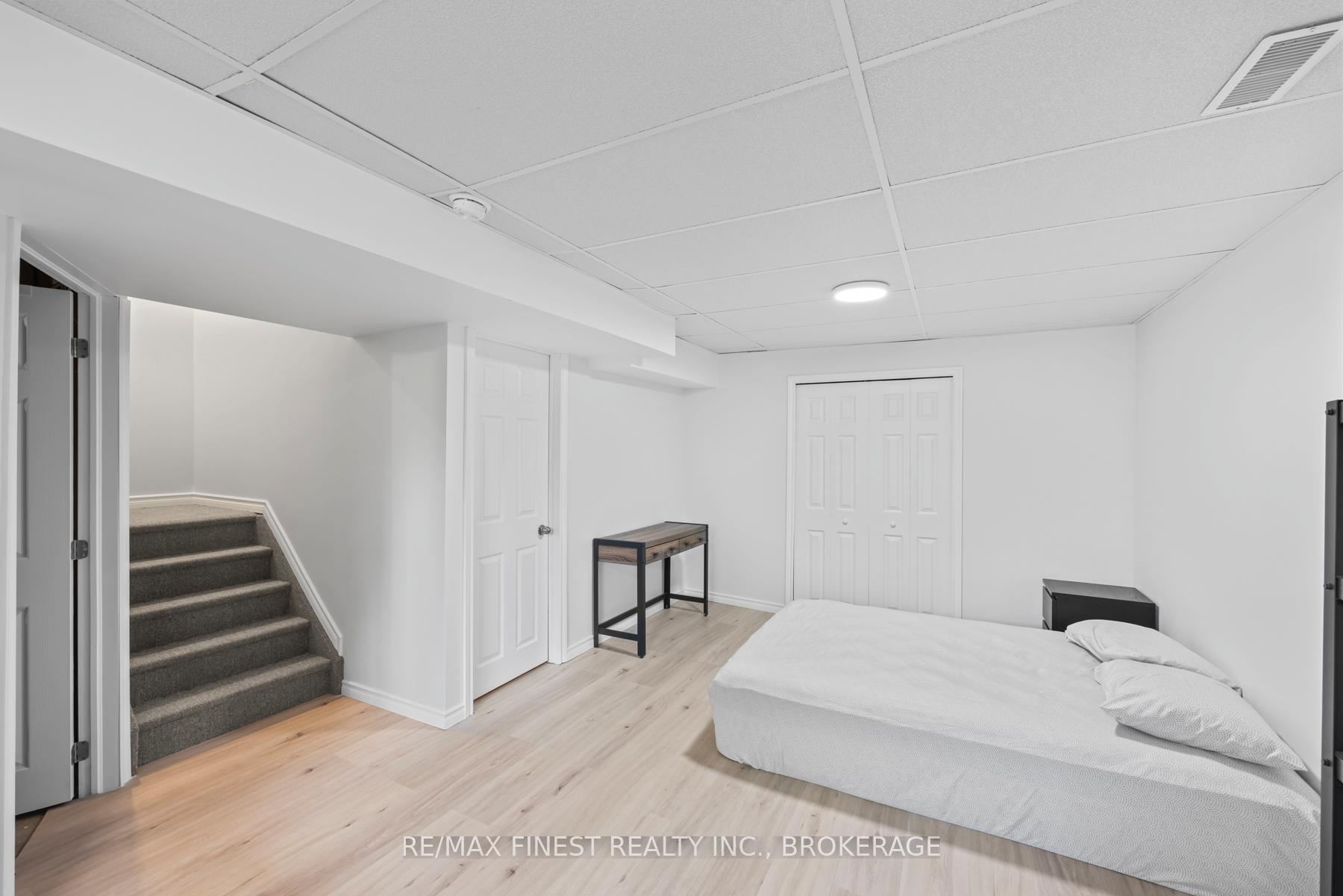 Photo 29 of 1408 Thornwood Crescent, Kingston, City Northwest — HOMEH