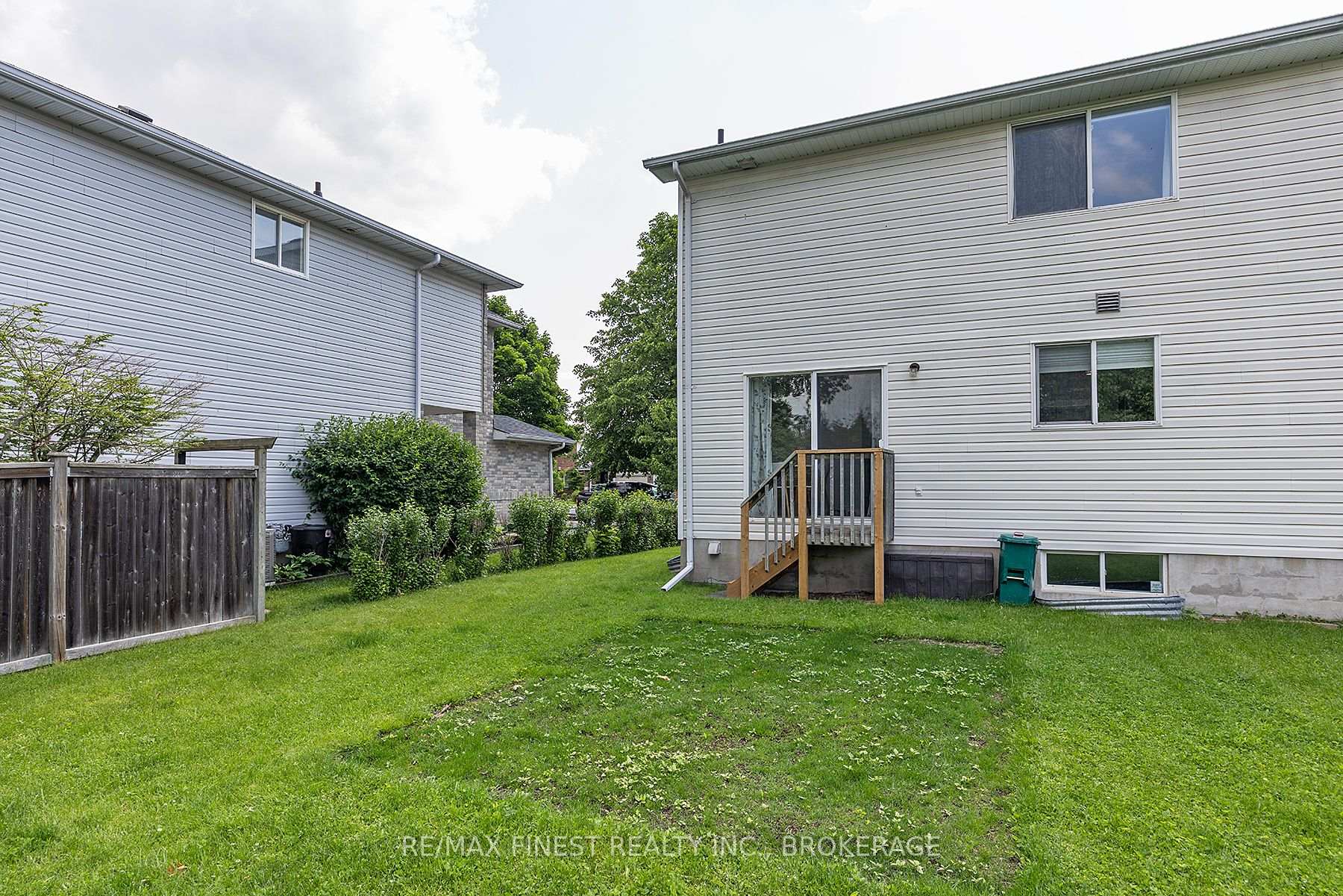 Photo 42 of 1408 Thornwood Crescent, Kingston, City Northwest — HOMEH
