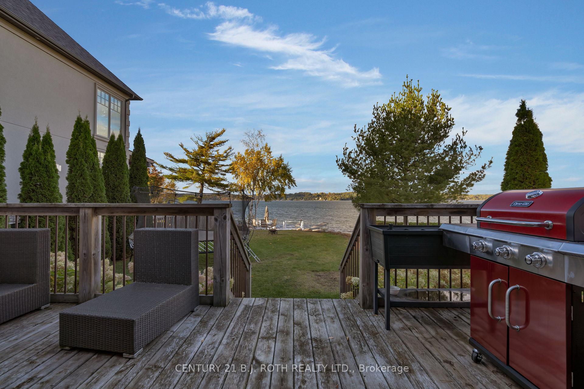 Photo 13 of 56 Gray Lane, Barrie, South Shore — HOMEH
