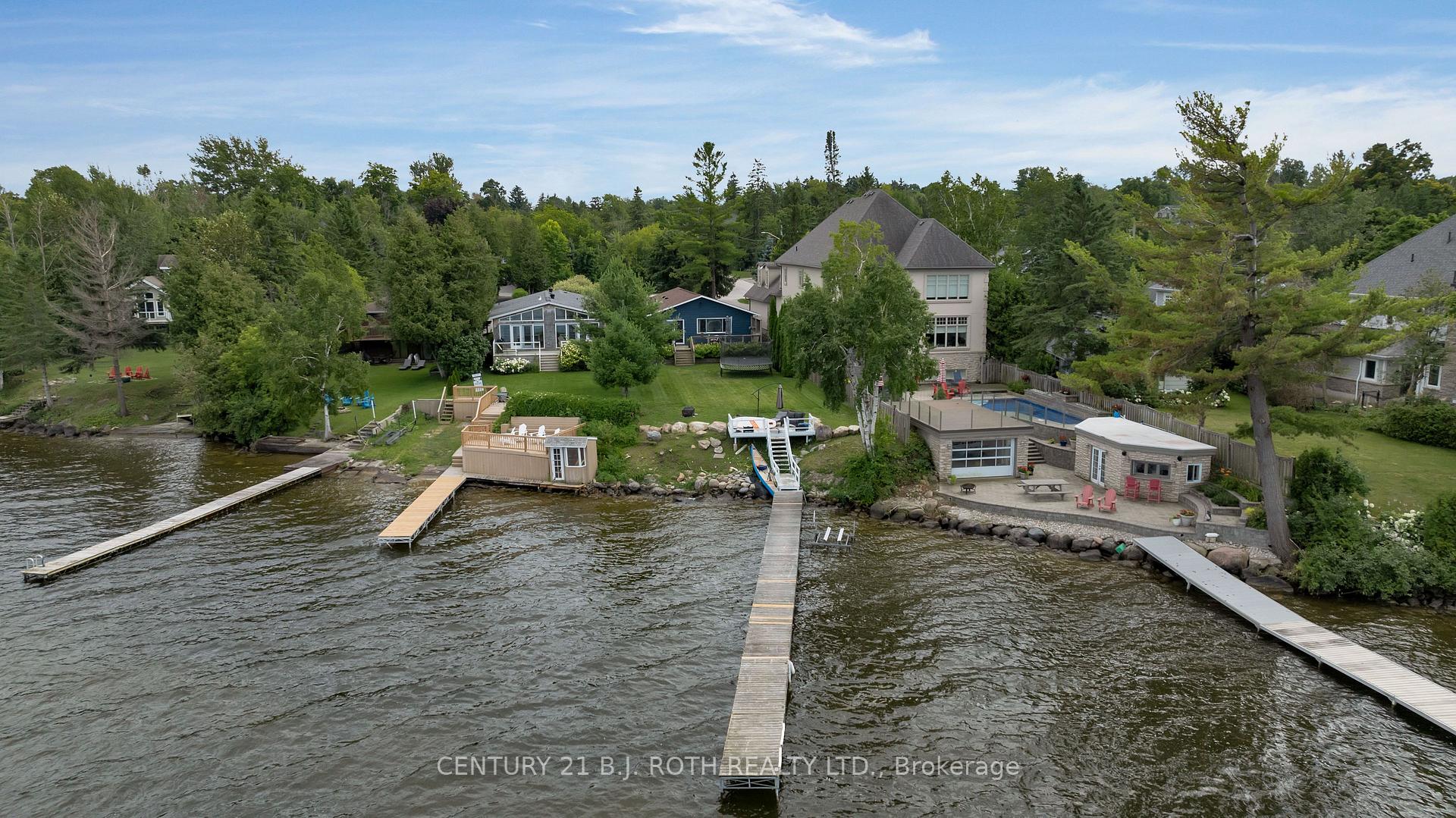 Photo 21 of 56 Gray Lane, Barrie, South Shore — HOMEH
