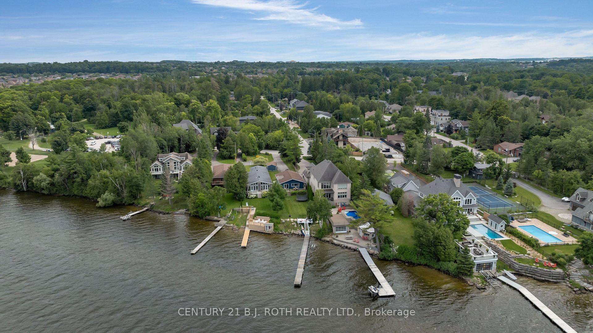 Photo 25 of 56 Gray Lane, Barrie, South Shore — HOMEH