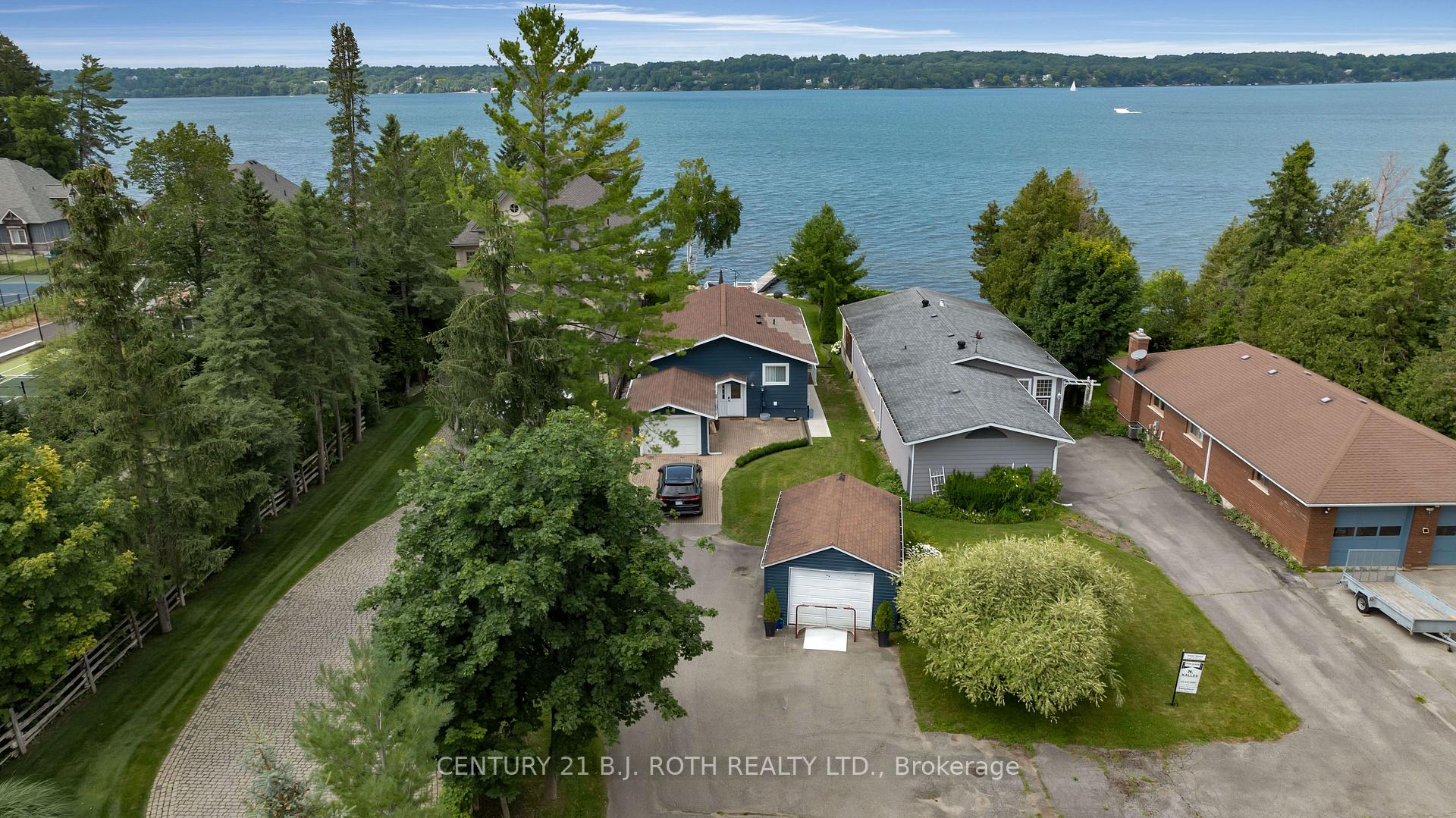 Photo 22 of 56 Gray Lane, Barrie, South Shore — HOMEH