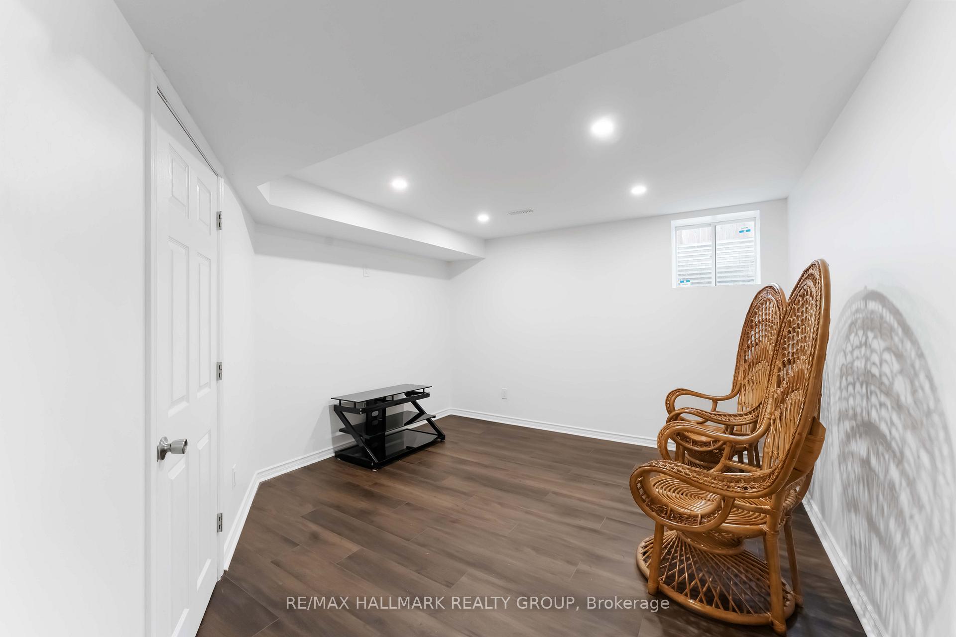 Photo 28 of 248 Willow Aster Circle, Ottawa, Avalon West — HOMEH