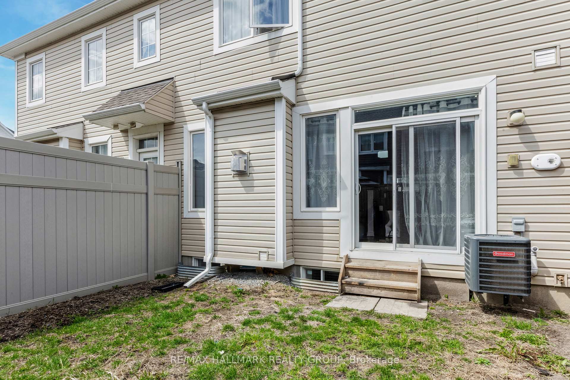Photo 37 of 248 Willow Aster Circle, Ottawa, Avalon West — HOMEH