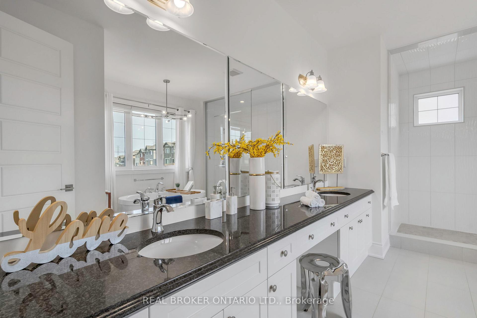 Photo 24 of 18 Ridgepoint Road, Vaughan, Kleinburg — HOMEH