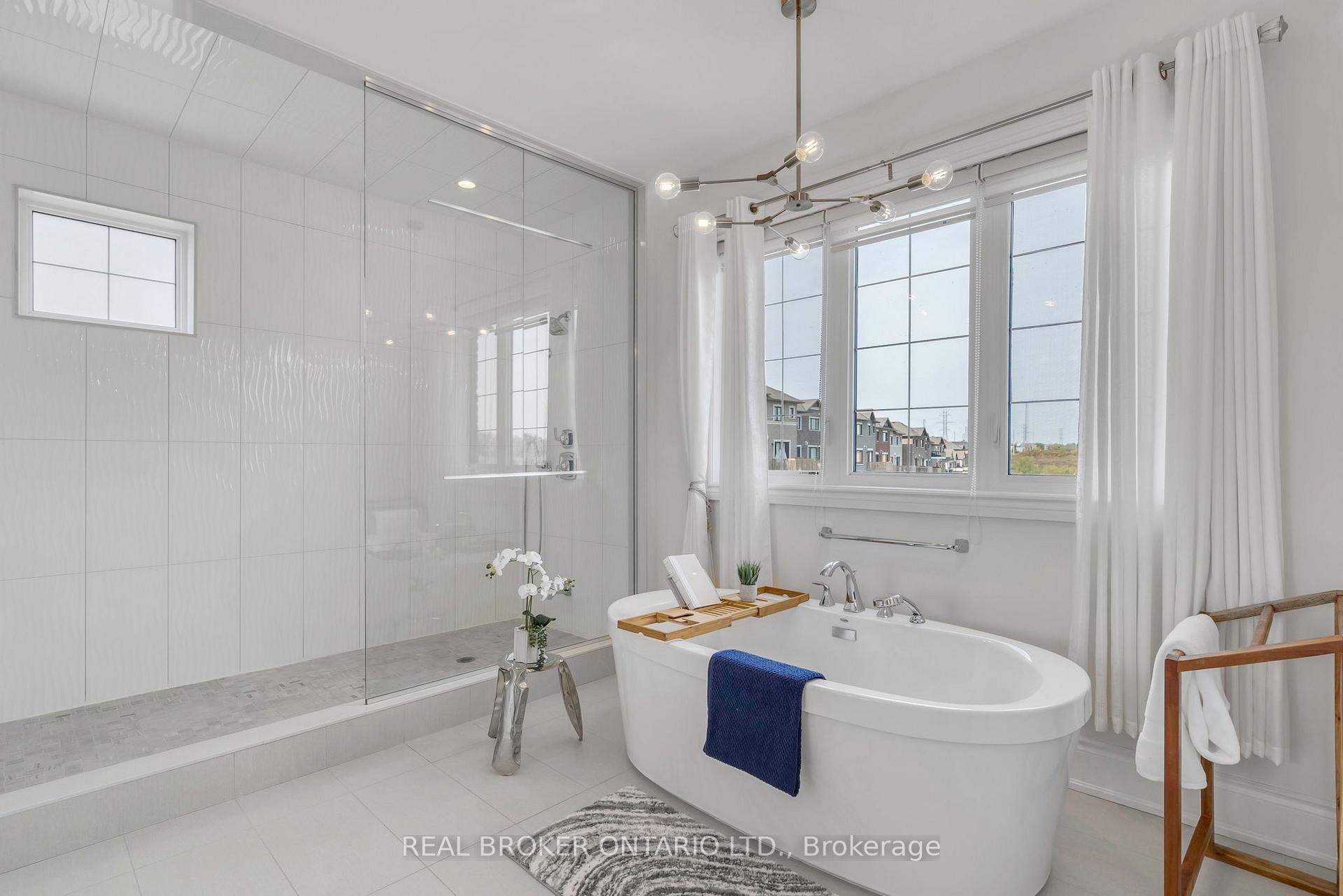 Photo 23 of 18 Ridgepoint Road, Vaughan, Kleinburg — HOMEH