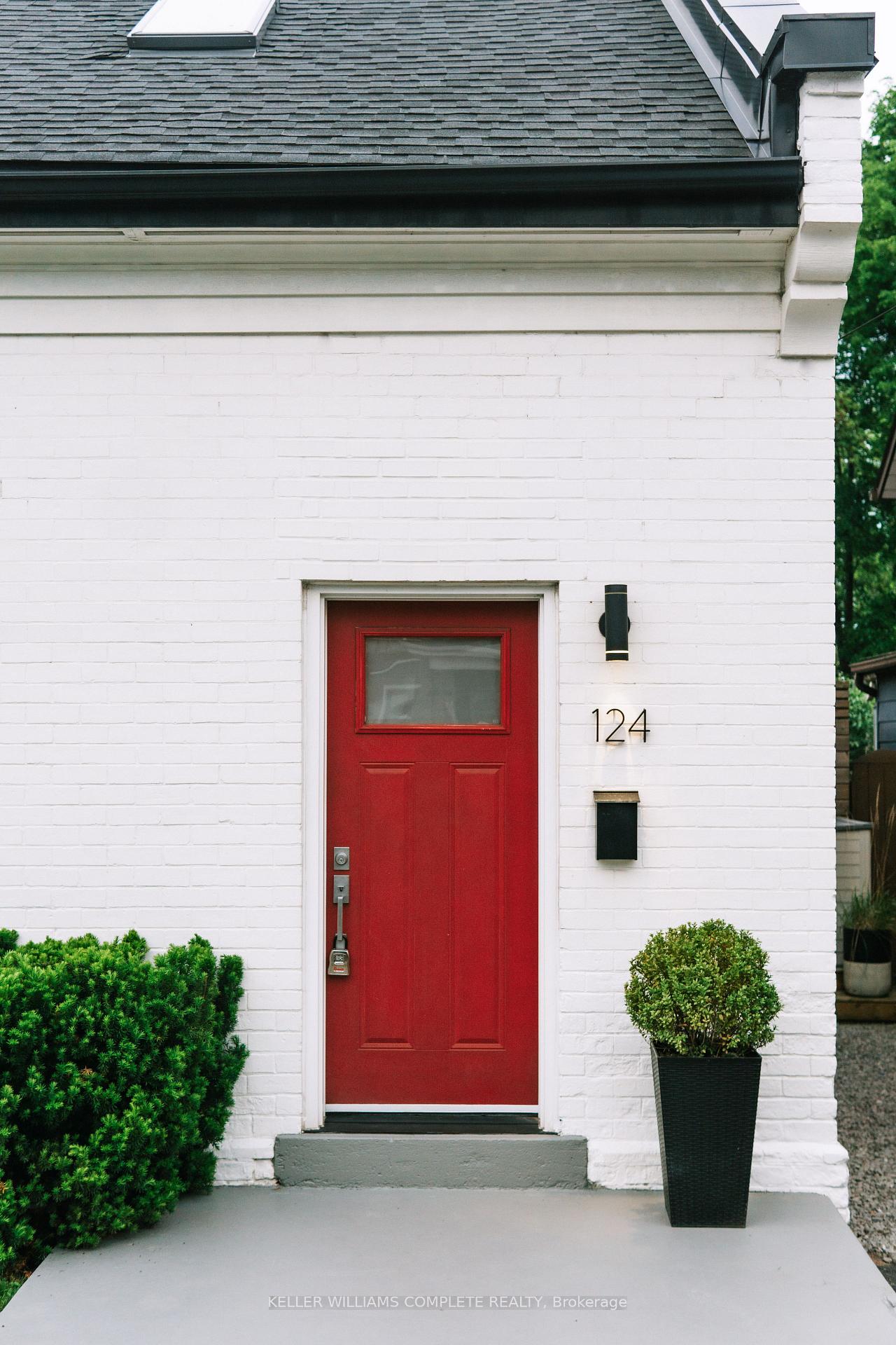 Photo 33 of 124 Locke Street N, Hamilton, Strathcona — HOMEH