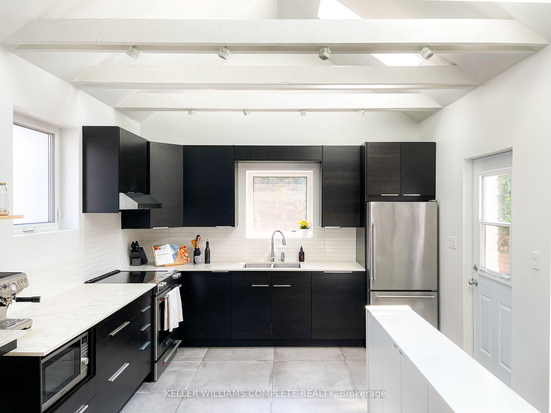 Photo 45 of 124 Locke Street N, Hamilton, Strathcona — HOMEH
