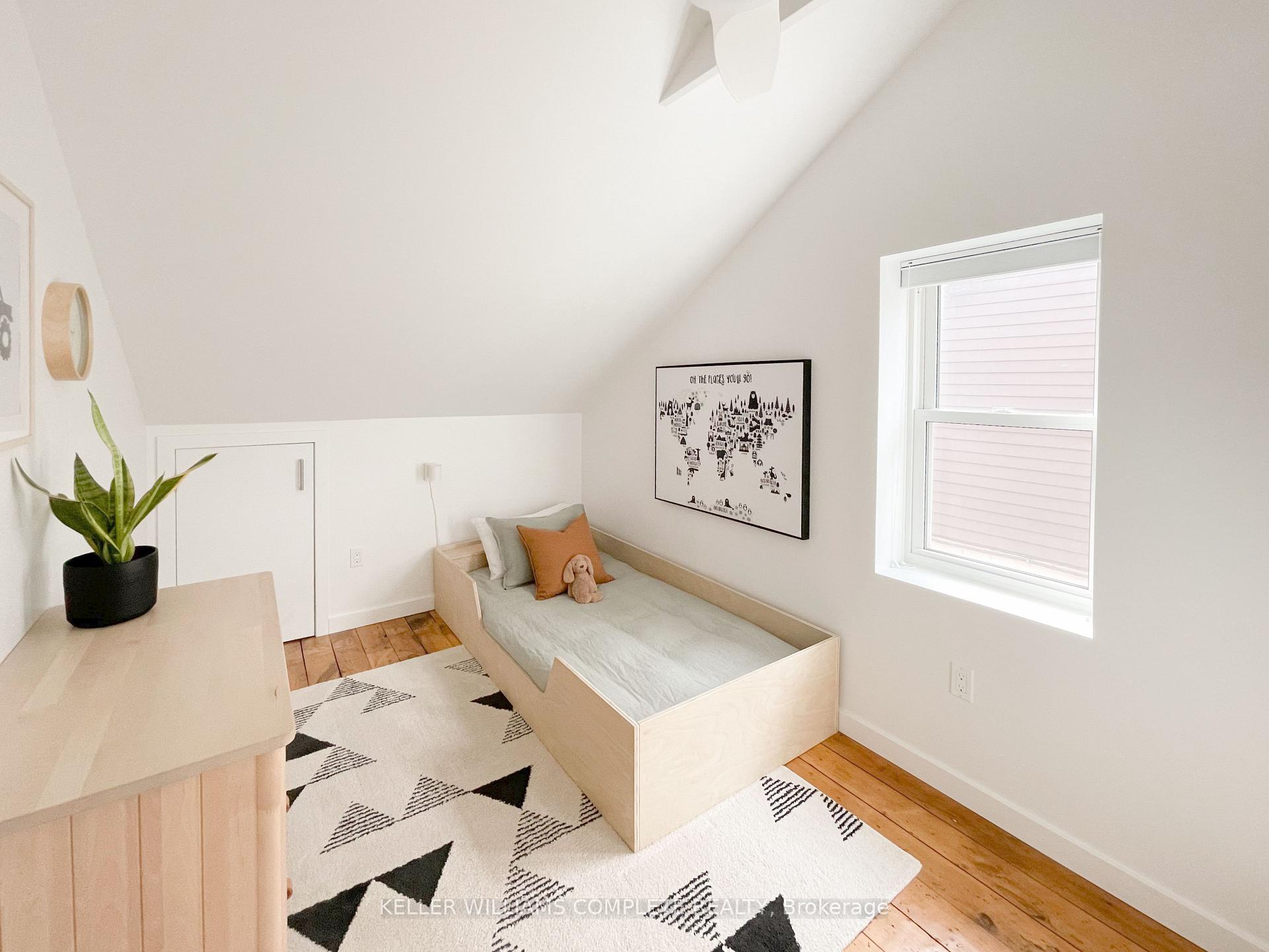 Photo 26 of 124 Locke Street N, Hamilton, Strathcona — HOMEH