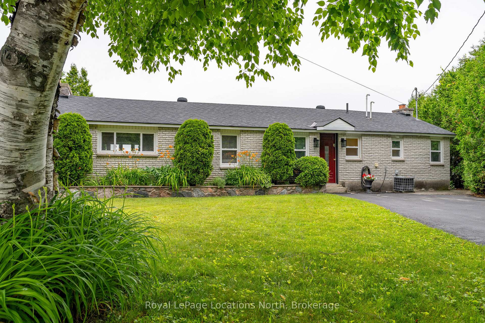 Photo 8 of 25 St Clair Street, Collingwood — HOMEH