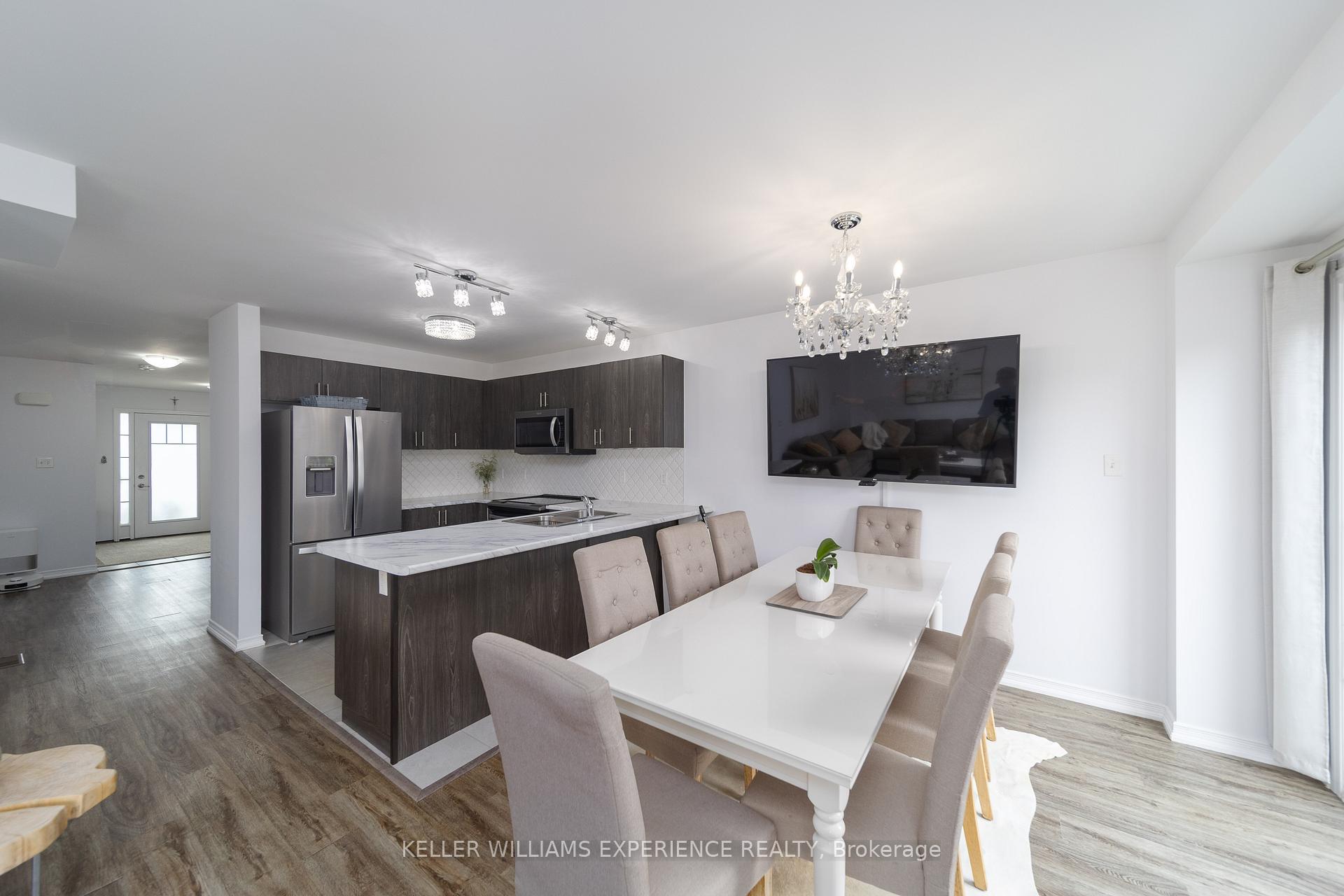 Photo 4 of 76 Mabern Street, Barrie, Rural Barrie Southwest — HOMEH