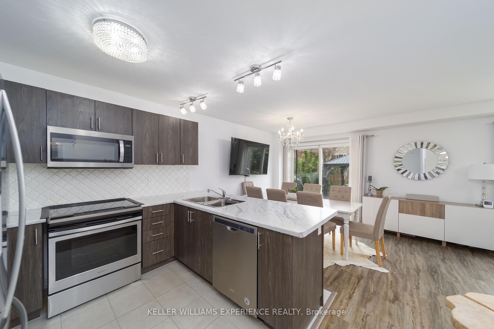 Photo 10 of 76 Mabern Street, Barrie, Rural Barrie Southwest — HOMEH