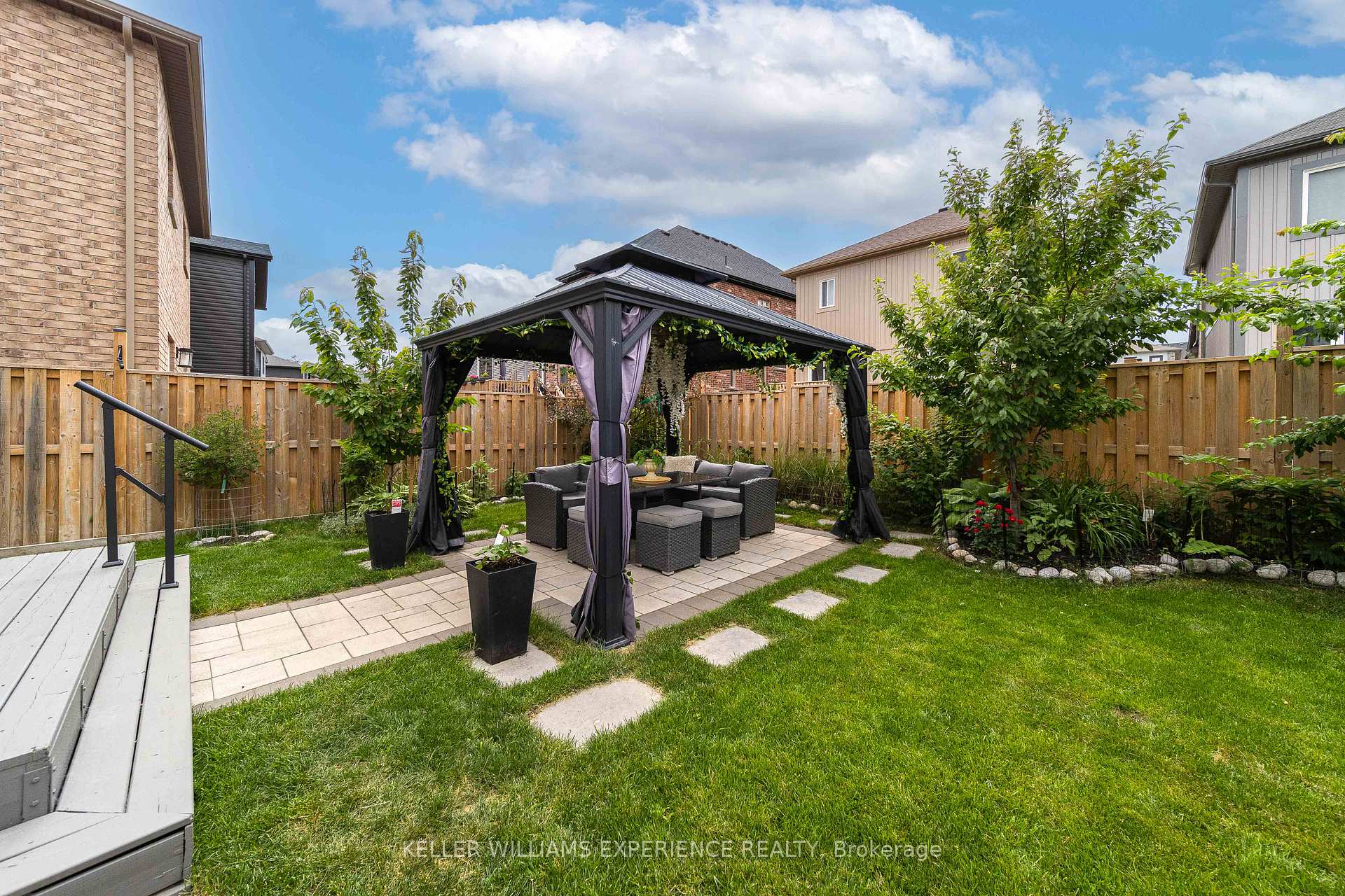 Photo 21 of 76 Mabern Street, Barrie, Rural Barrie Southwest — HOMEH