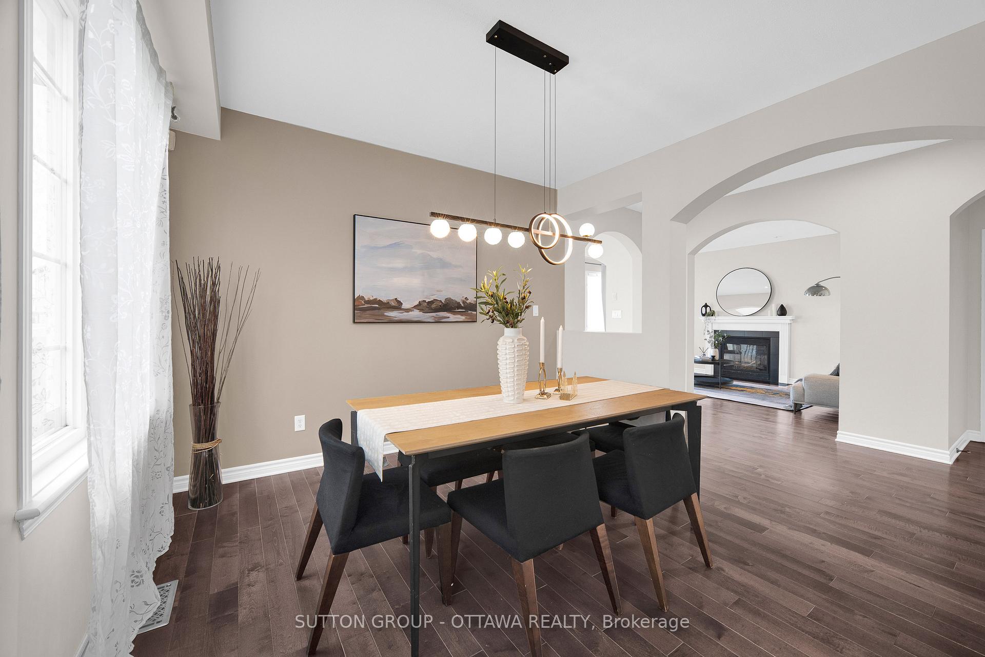Photo 7 of 151 Windance Crescent, Ottawa, Kanata - Morgan's Grant/South March — HOMEH