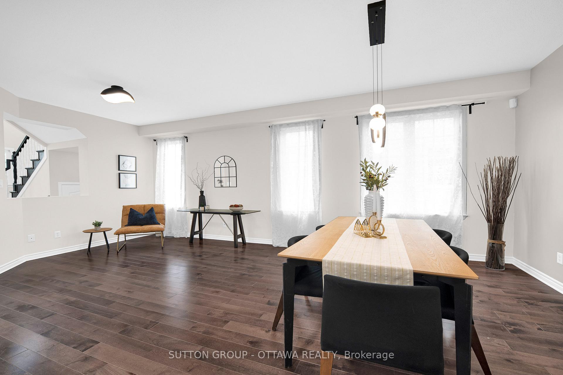 Photo 13 of 151 Windance Crescent, Ottawa, Kanata - Morgan's Grant/South March — HOMEH