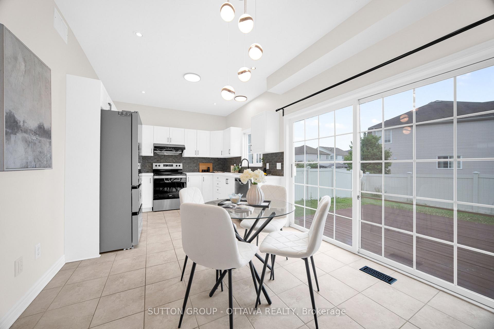 Photo 36 of 151 Windance Crescent, Ottawa, Kanata - Morgan's Grant/South March — HOMEH