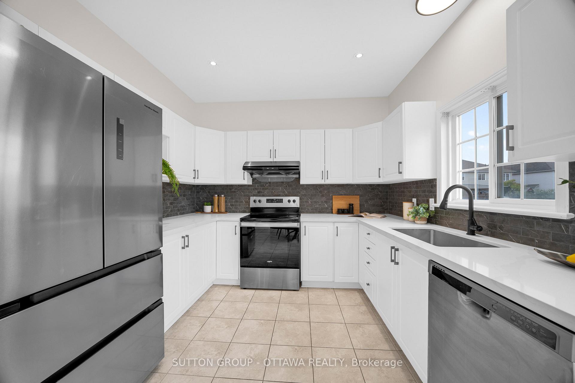 Photo 23 of 151 Windance Crescent, Ottawa, Kanata - Morgan's Grant/South March — HOMEH
