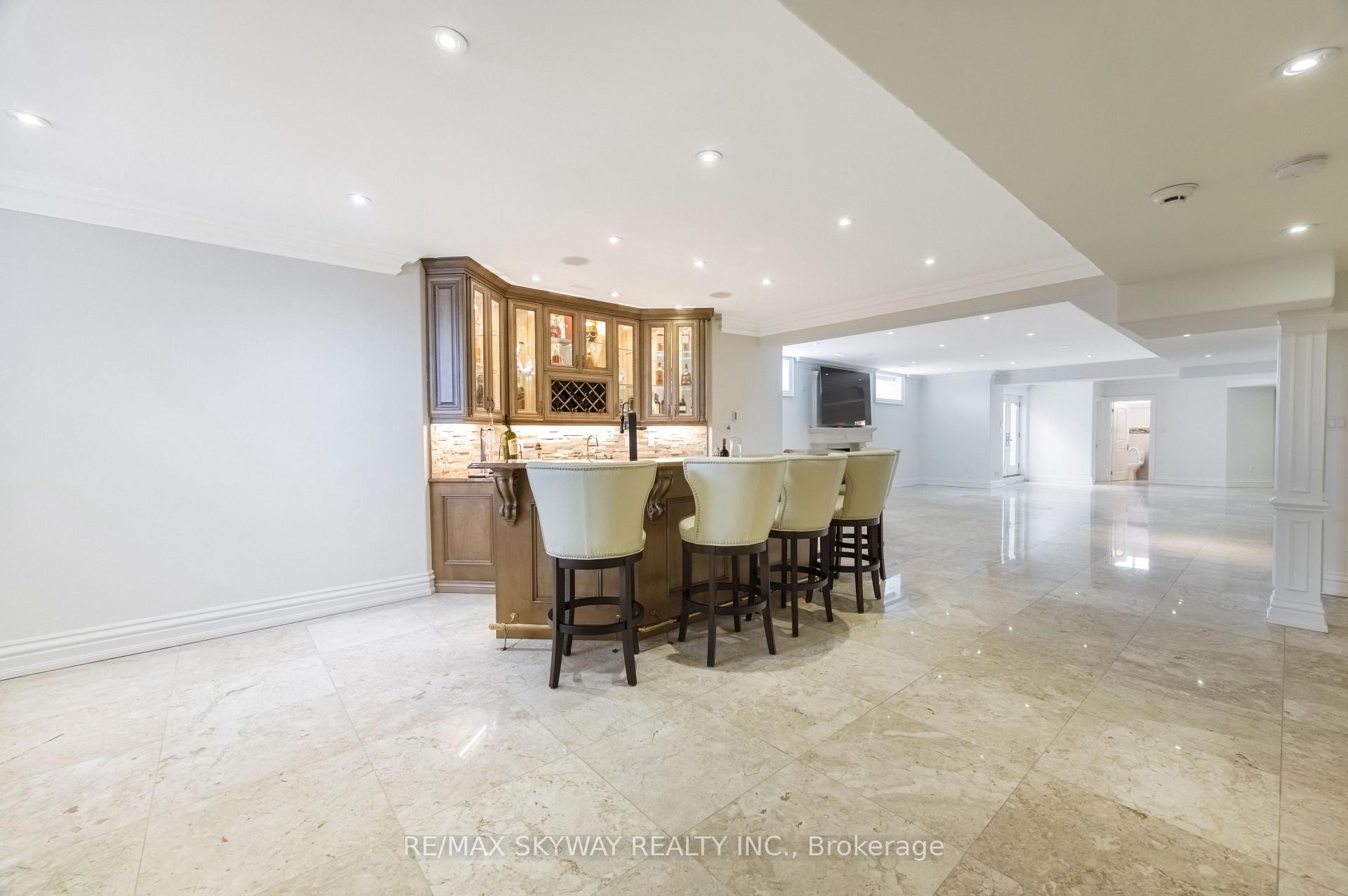 Photo 27 of 25 Everglade Drive, Brampton, Toronto Gore Rural Estate — HOMEH