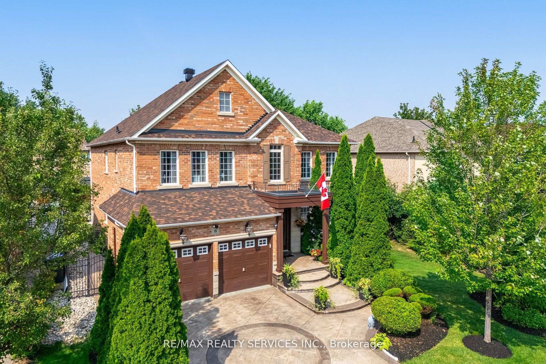 Photo 2 of 6 Hugo Road, Brampton, Vales of Castlemore North — HOMEH