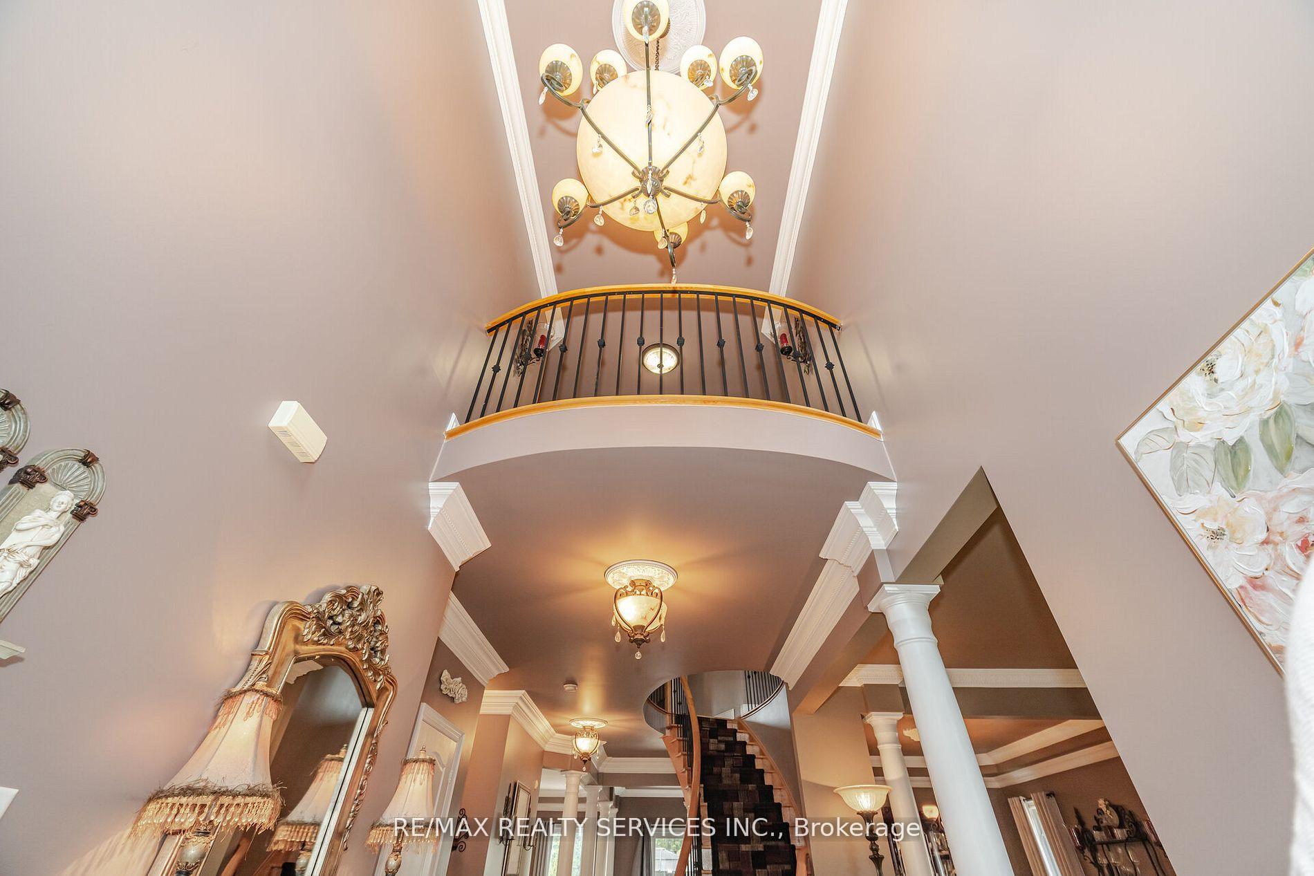 Photo 6 of 6 Hugo Road, Brampton, Vales of Castlemore North — HOMEH