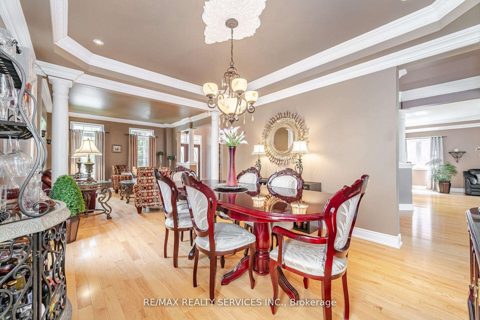 Photo 12 of 6 Hugo Road, Brampton, Vales of Castlemore North — HOMEH