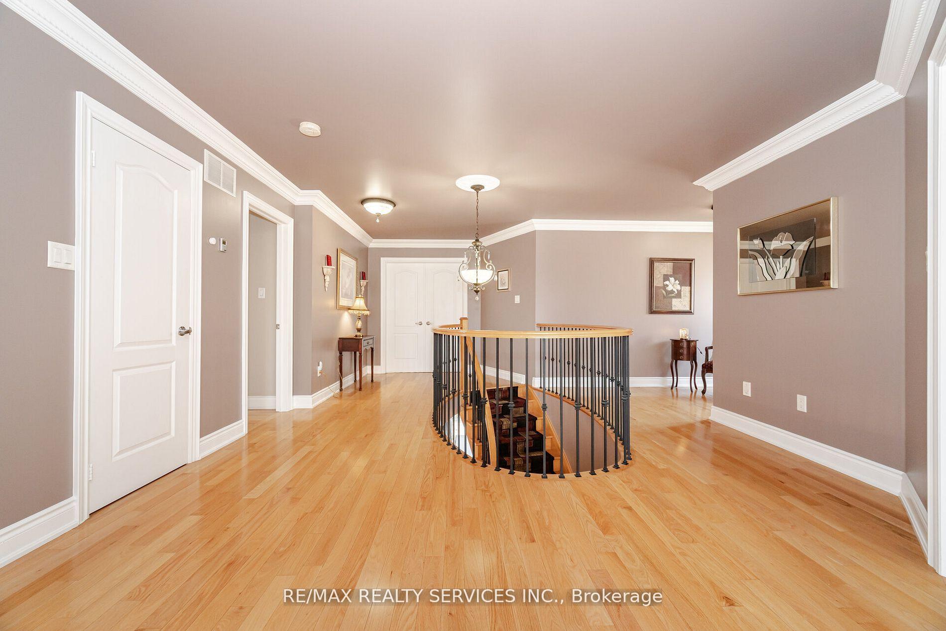 Photo 16 of 6 Hugo Road, Brampton, Vales of Castlemore North — HOMEH