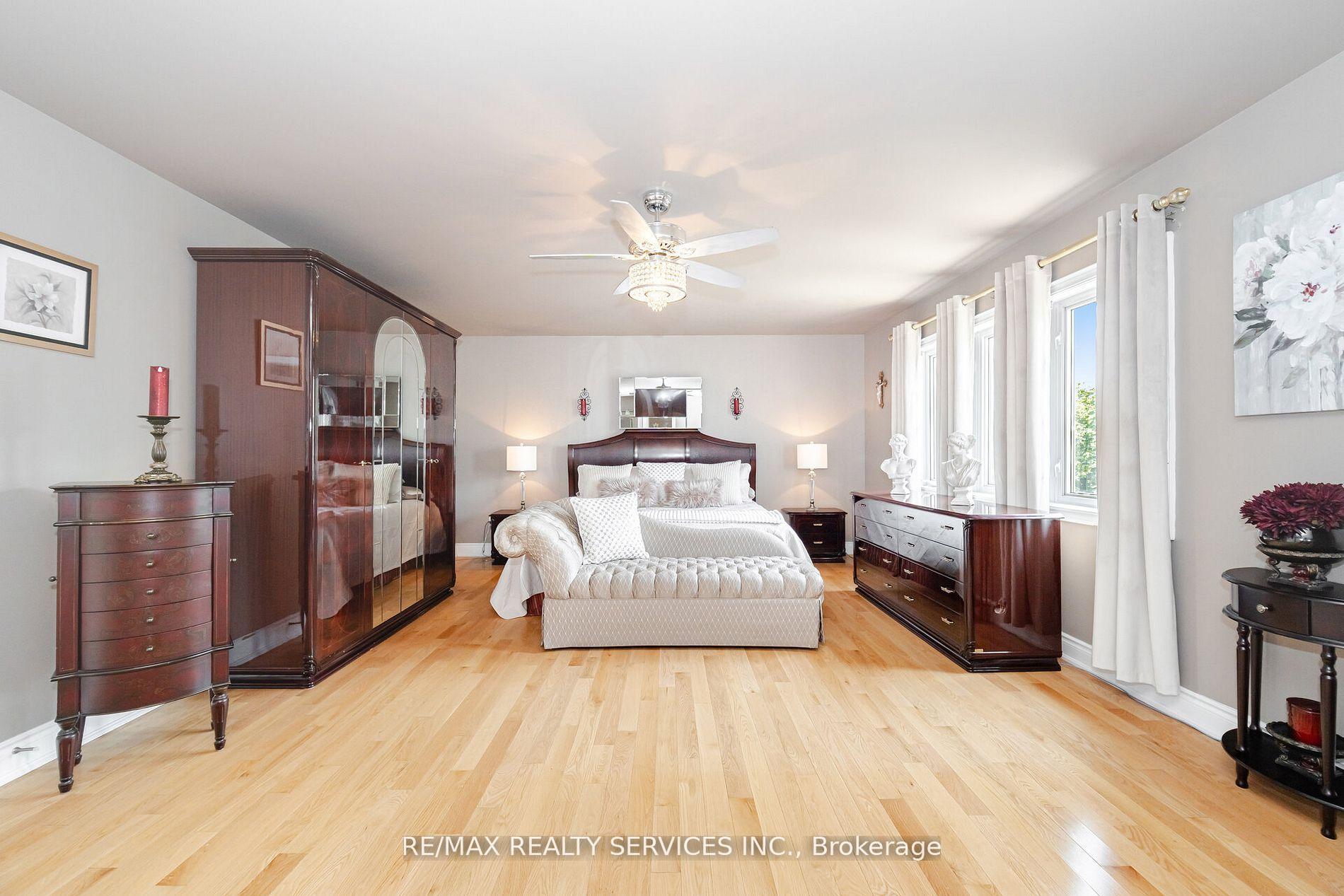 Photo 22 of 6 Hugo Road, Brampton, Vales of Castlemore North — HOMEH