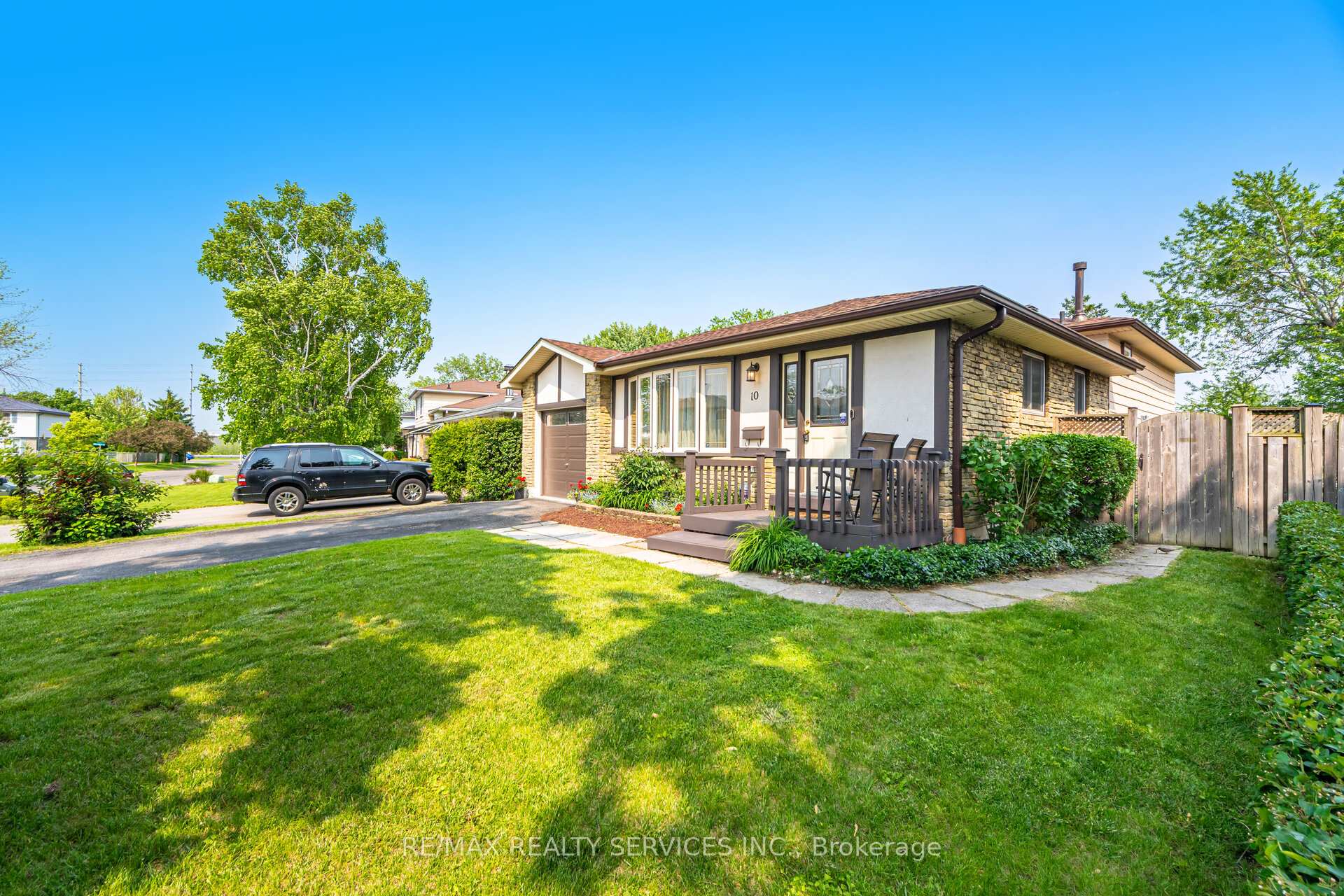 Photo 6 of 10 Gatewood Drive, Brampton, Northgate — HOMEH
