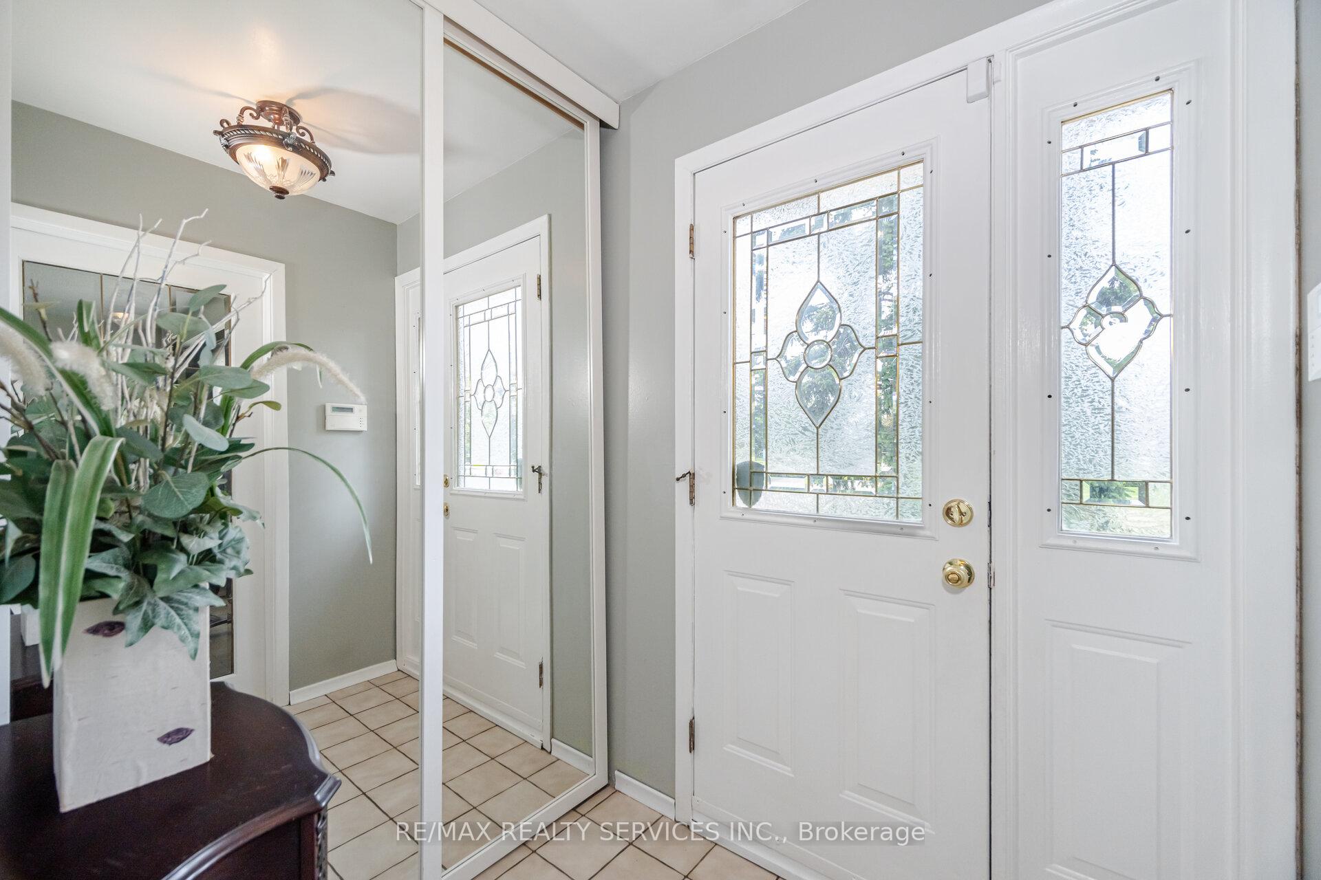Photo 10 of 10 Gatewood Drive, Brampton, Northgate — HOMEH
