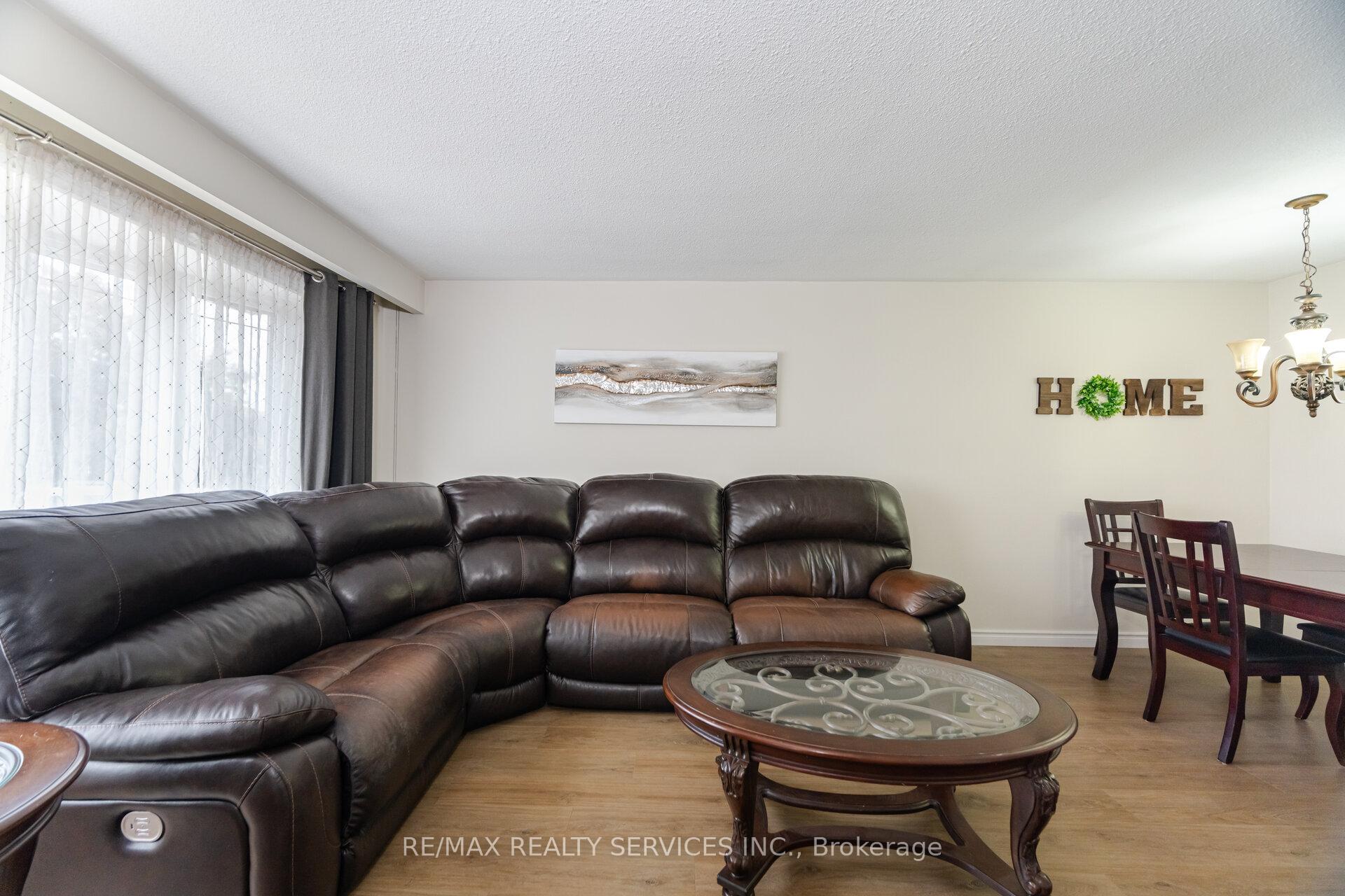 Photo 8 of 10 Gatewood Drive, Brampton, Northgate — HOMEH