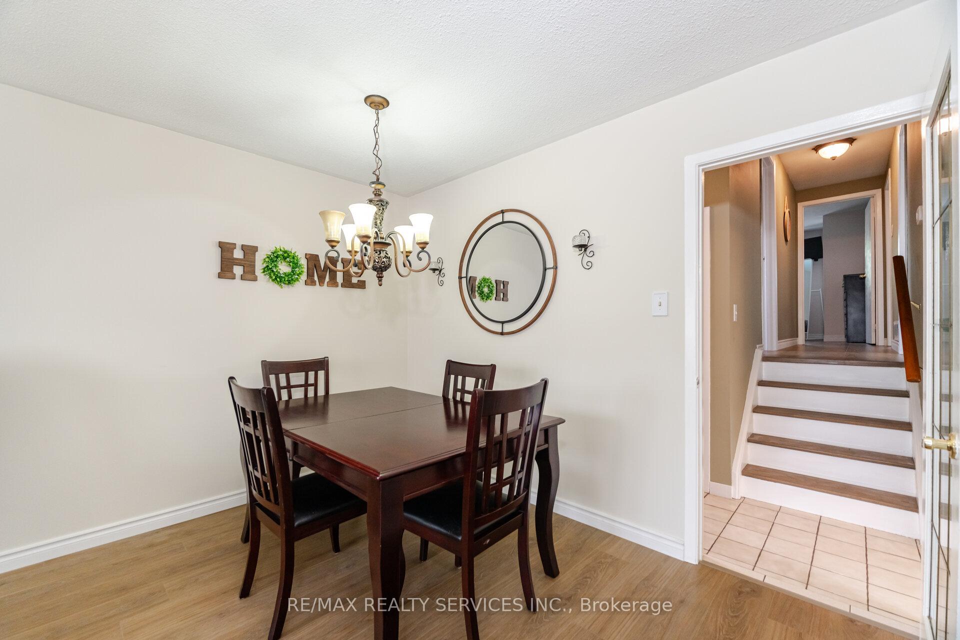 Photo 13 of 10 Gatewood Drive, Brampton, Northgate — HOMEH