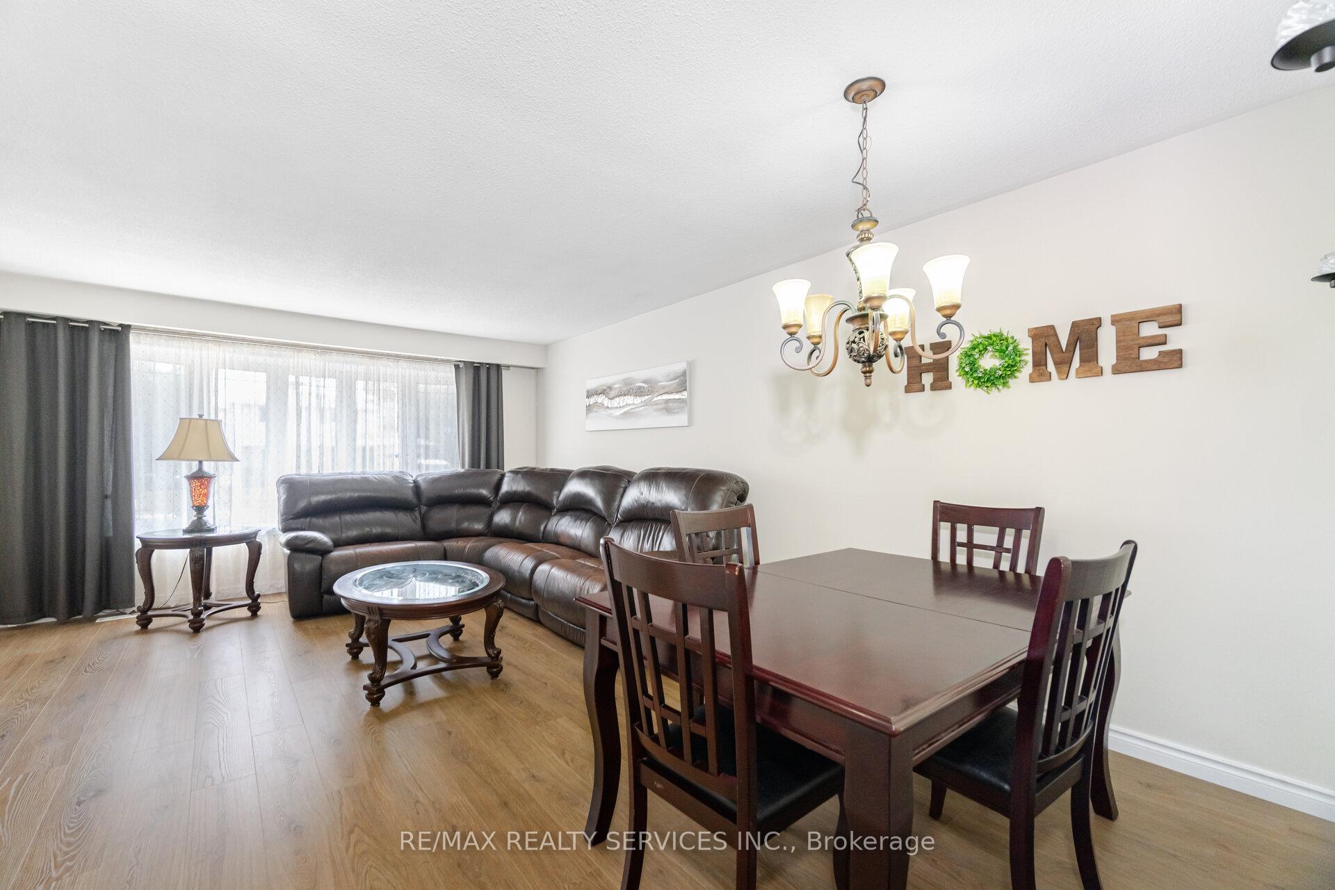 Photo 5 of 10 Gatewood Drive, Brampton, Northgate — HOMEH