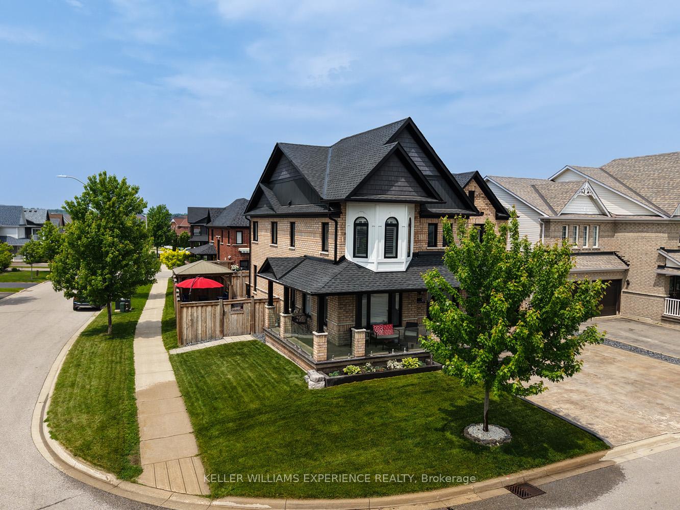 Photo 2 of 91 succession Crescent, Barrie, Innis-Shore — HOMEH