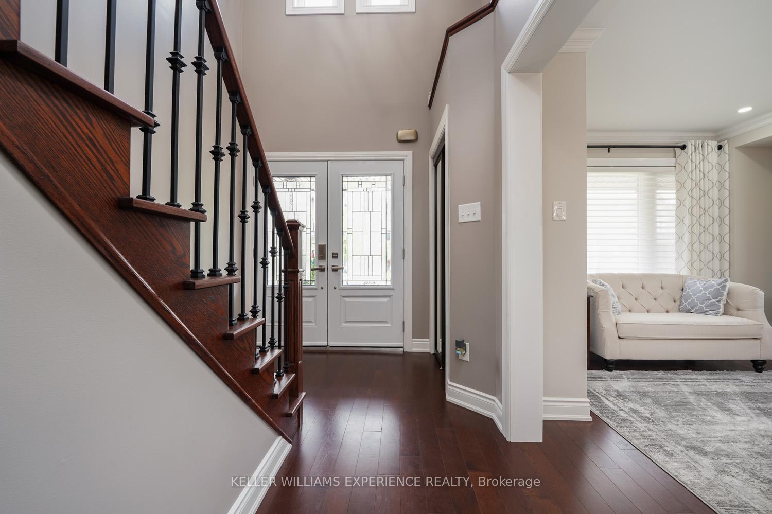 Photo 16 of 91 succession Crescent, Barrie, Innis-Shore — HOMEH