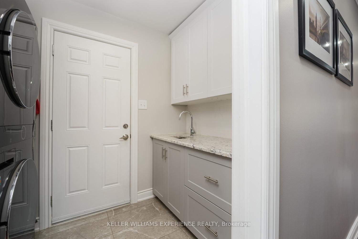 Photo 22 of 91 succession Crescent, Barrie, Innis-Shore — HOMEH