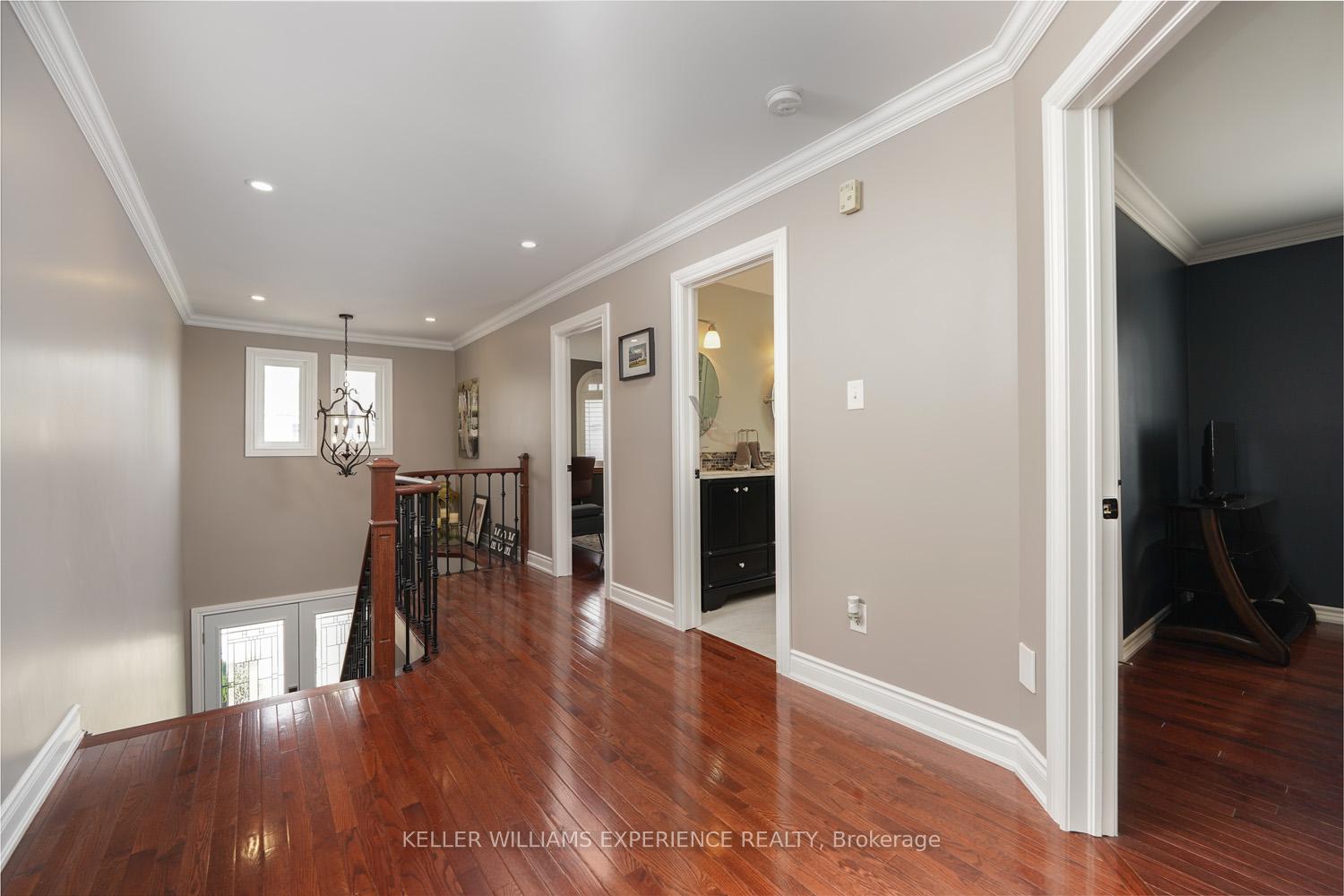 Photo 15 of 91 succession Crescent, Barrie, Innis-Shore — HOMEH