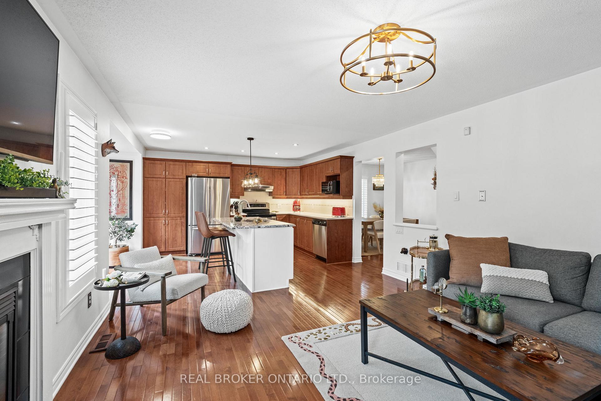 Photo 11 of 214 Mistral Way, Ottawa, Stittsville (North) — HOMEH