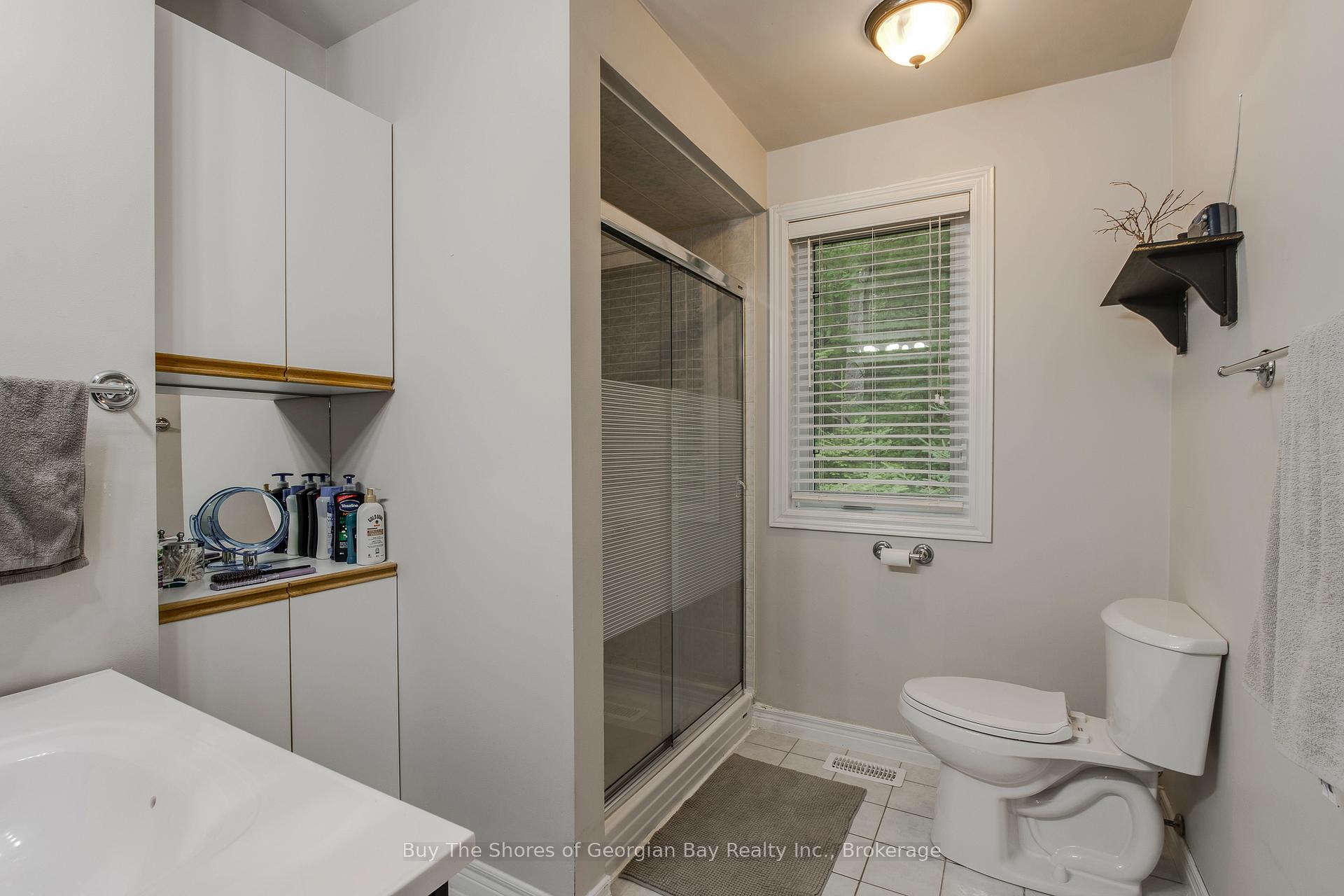 Photo 21 of 34 Pineshore Crescent E, Tiny, Rural Tiny — HOMEH