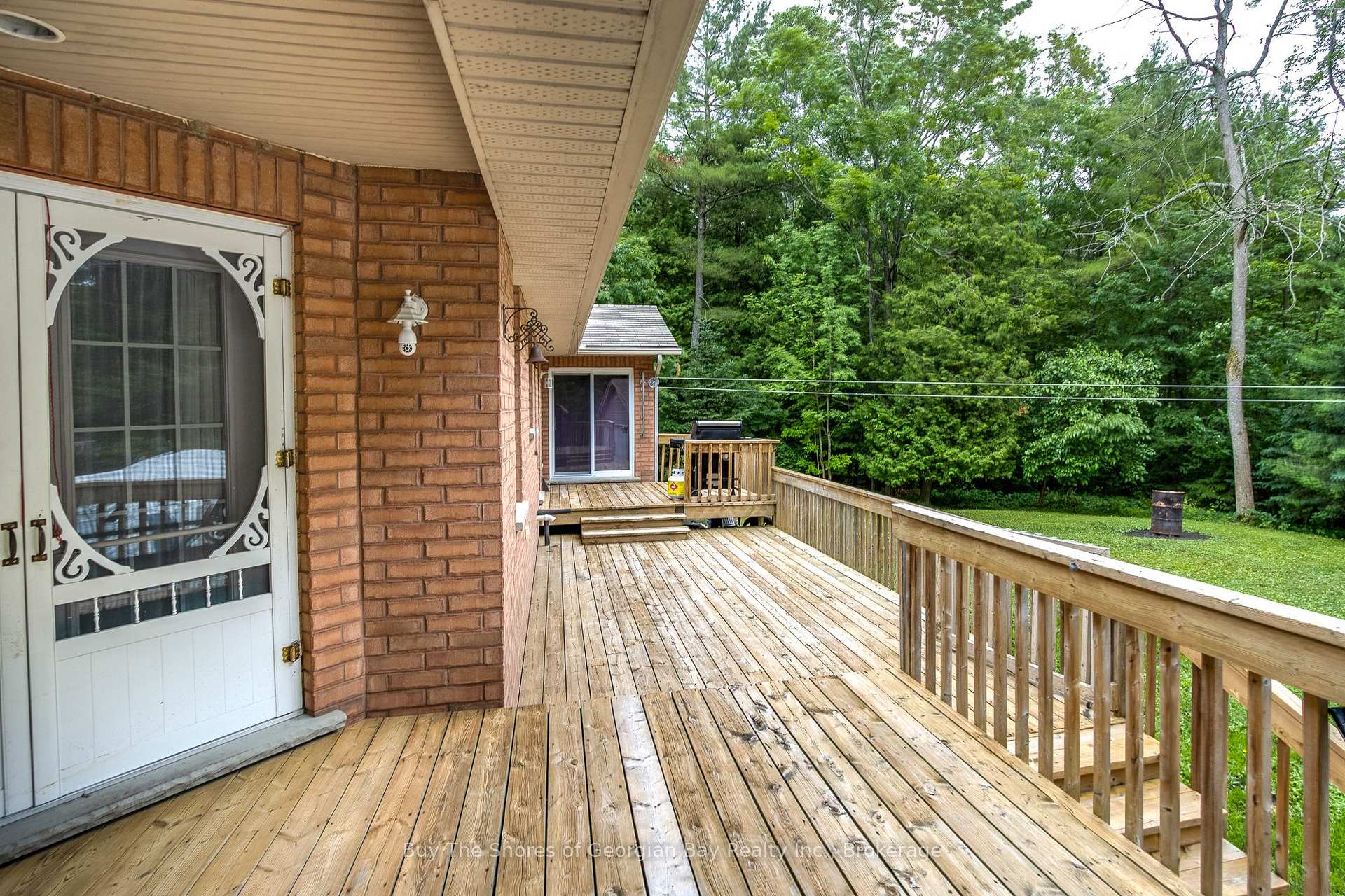 Photo 33 of 34 Pineshore Crescent E, Tiny, Rural Tiny — HOMEH