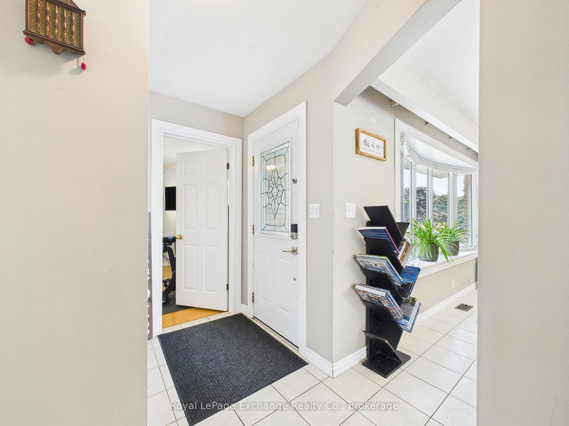 Photo 3 of 176 Diagonal Road, North Huron, Wingham — HOMEH